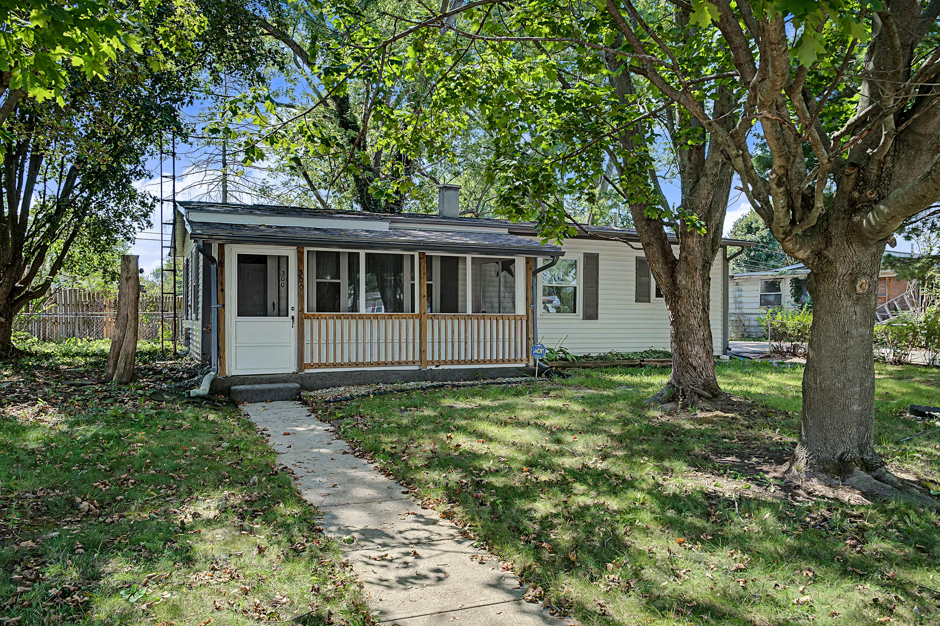 300 Fenwick, New Carlisle, Ohio 45344