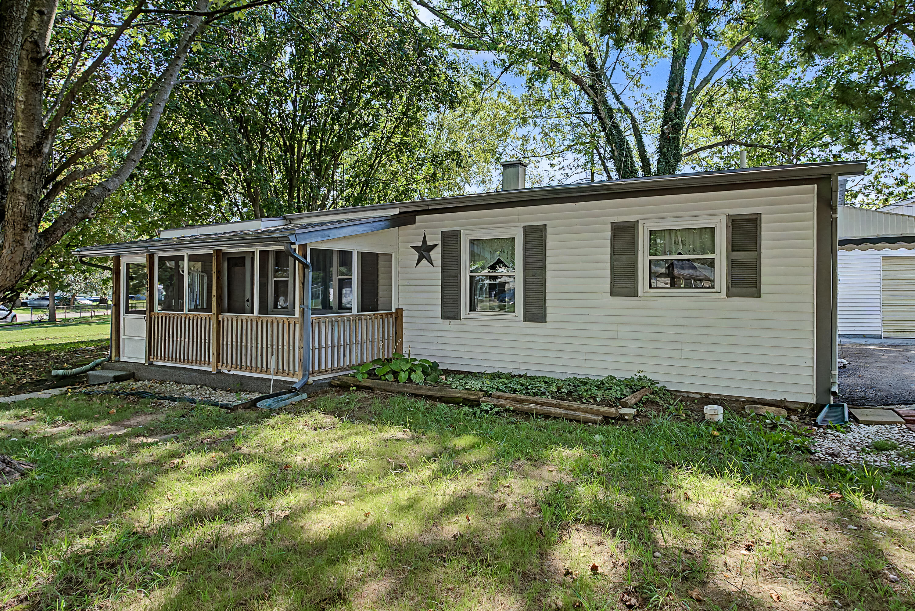 300 Fenwick, New Carlisle, Ohio 45344