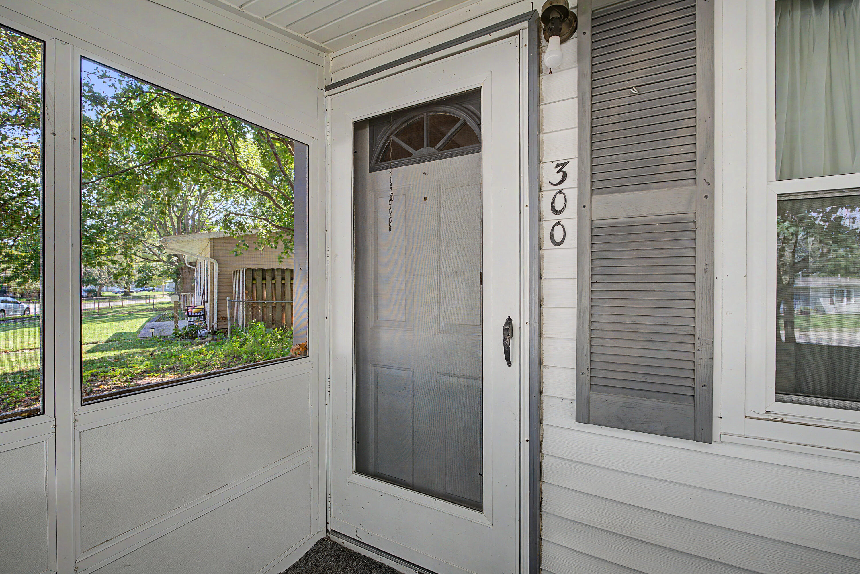 300 Fenwick, New Carlisle, Ohio 45344