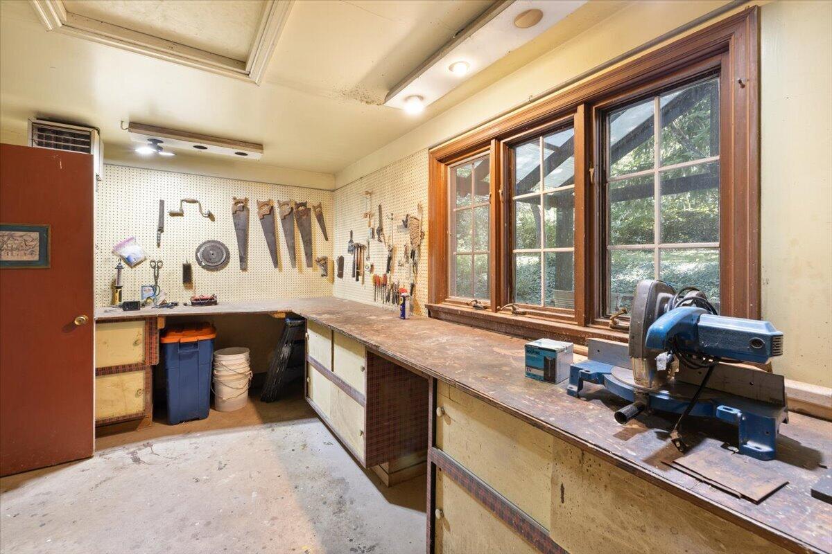 7000 Peters, Dayton, Ohio 45414