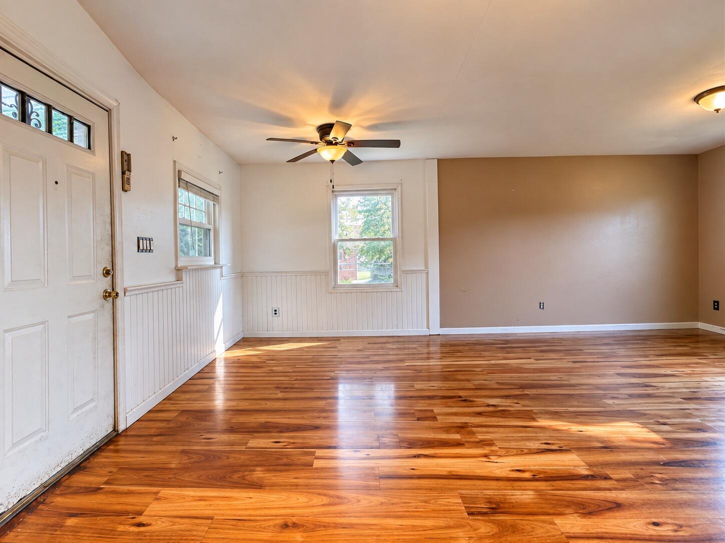 4 Richmond, London, Ohio 43140