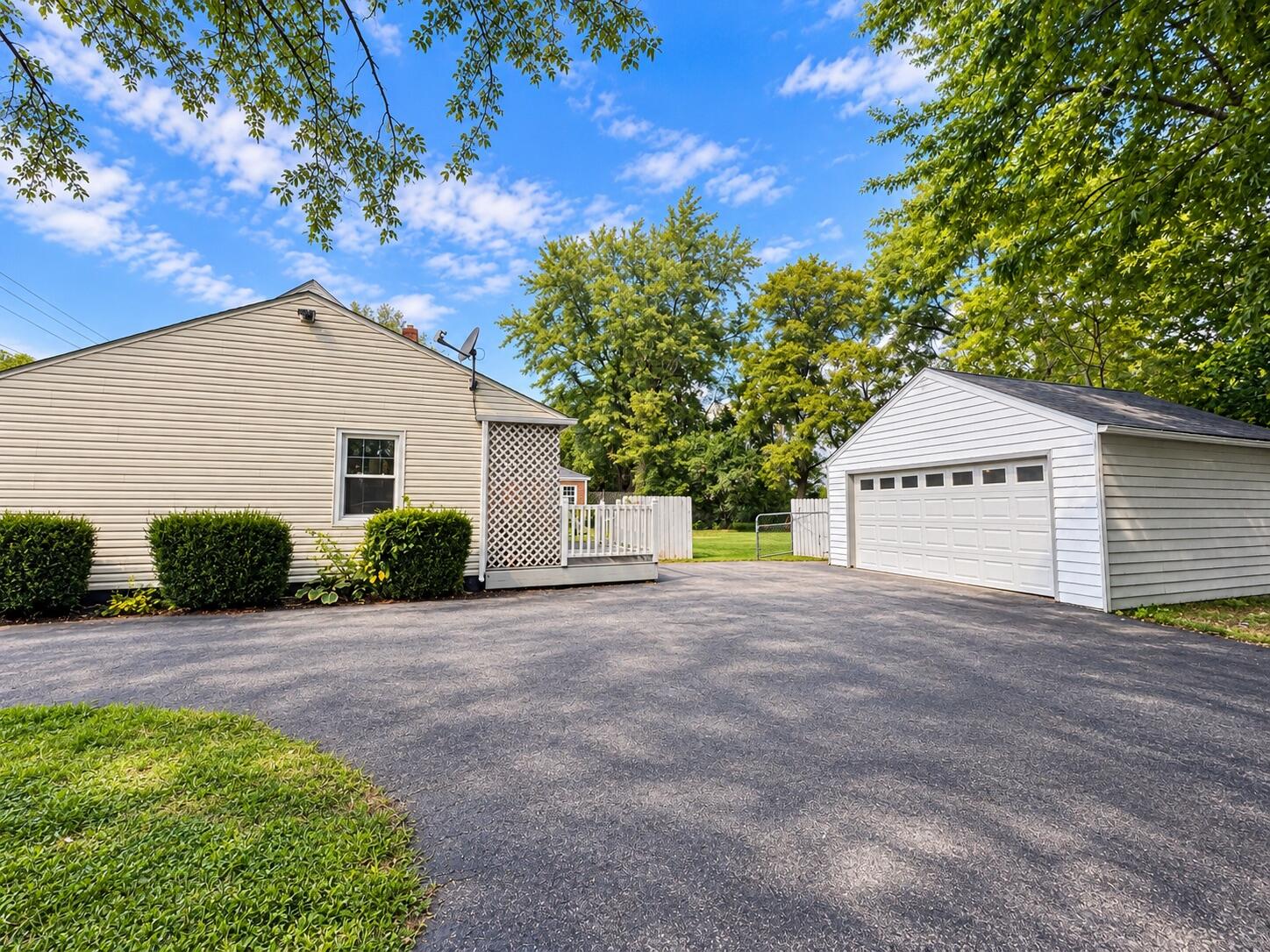 4 Richmond, London, Ohio 43140