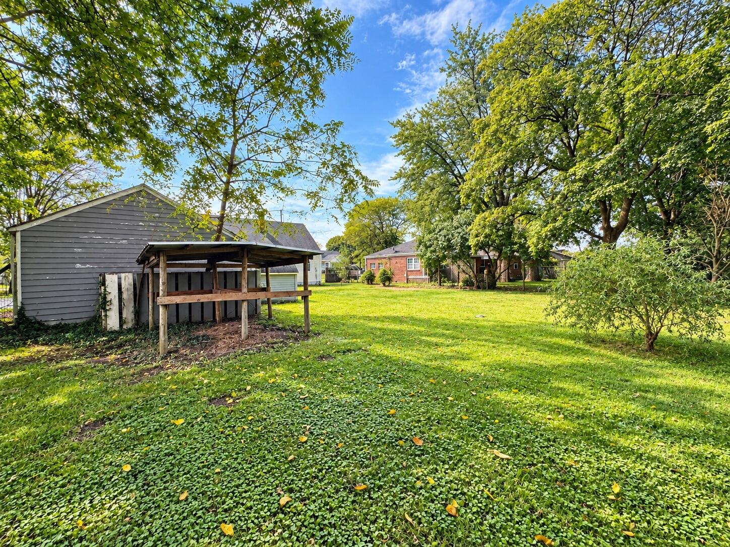 4 Richmond, London, Ohio 43140