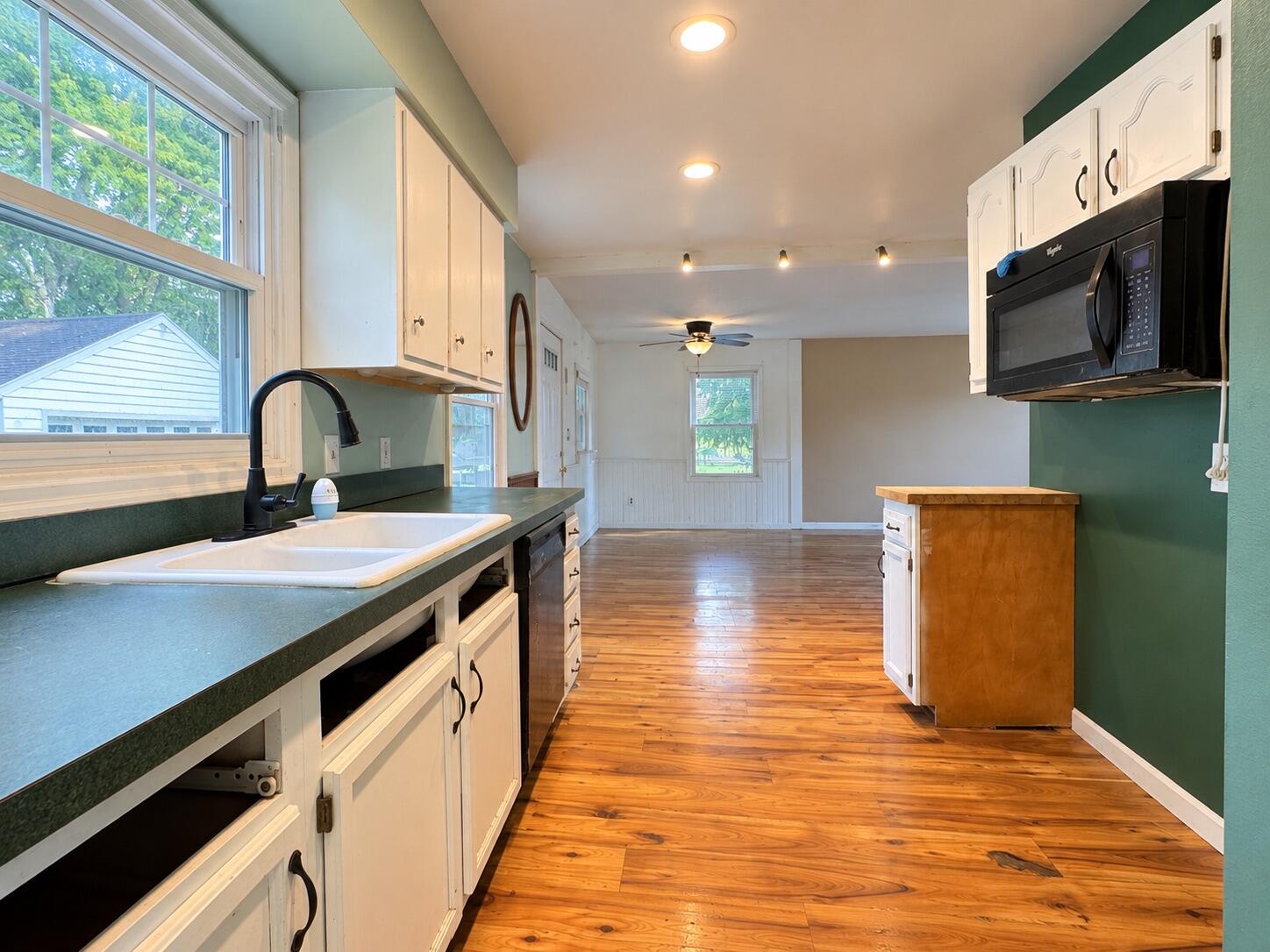 4 Richmond, London, Ohio 43140