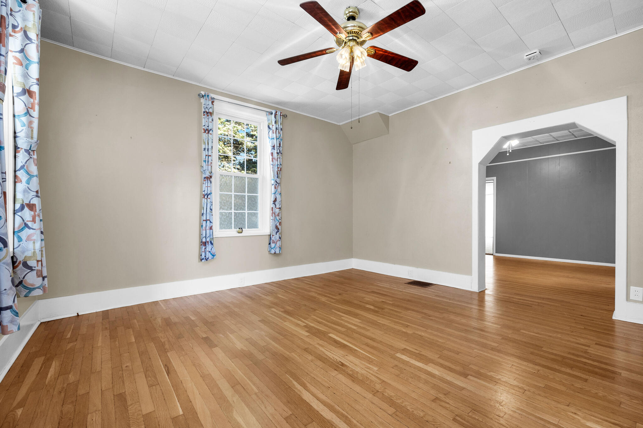 533 Chillicothe, Bellefontaine, Ohio 43311