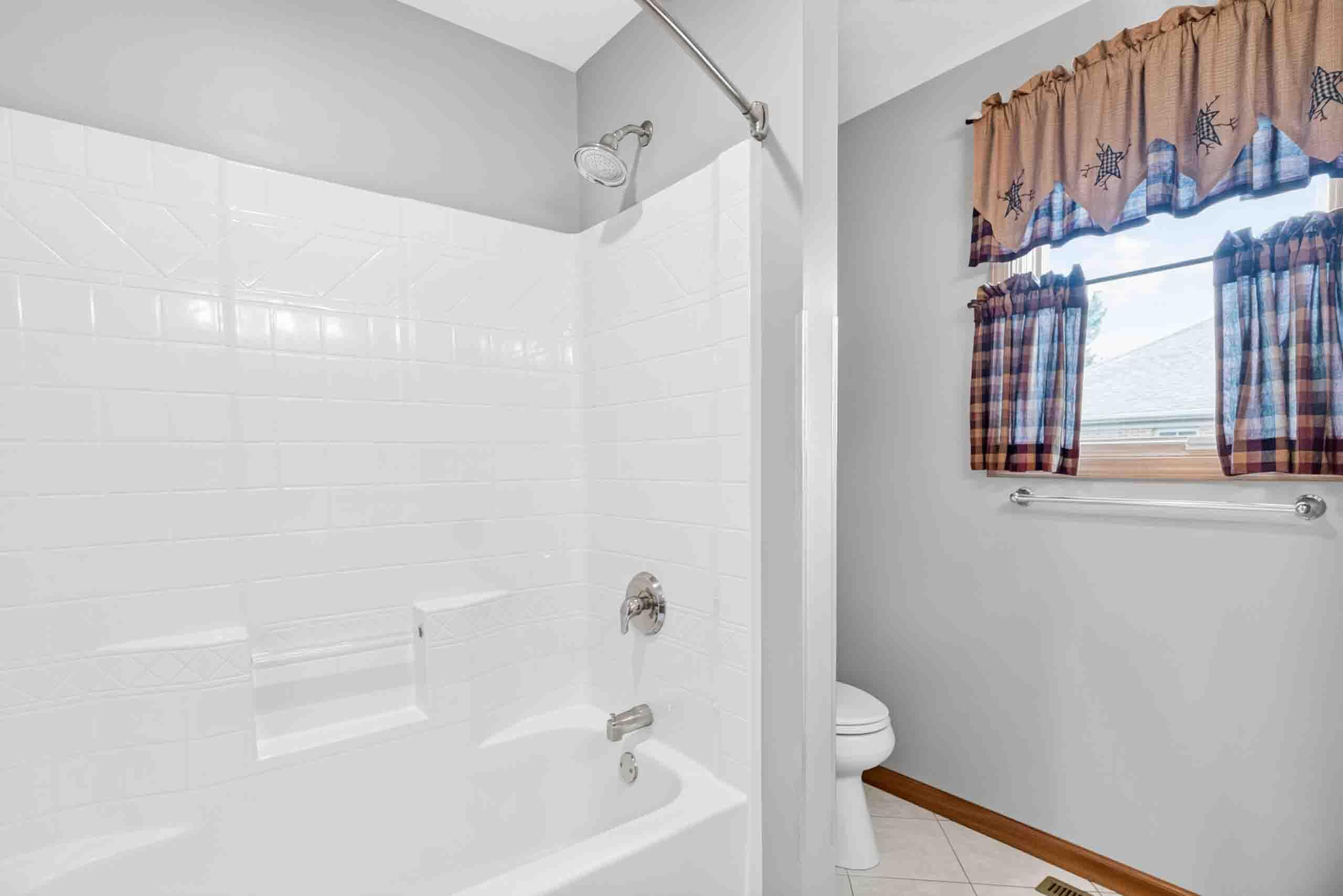 1879 Westlake, Sidney, Ohio 45365