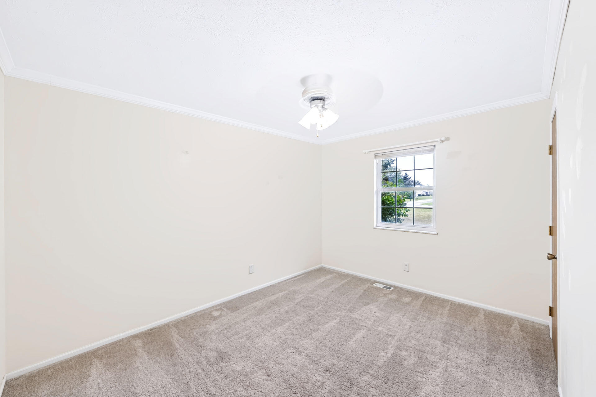 4268 Joshane, Springfield, Ohio 45502