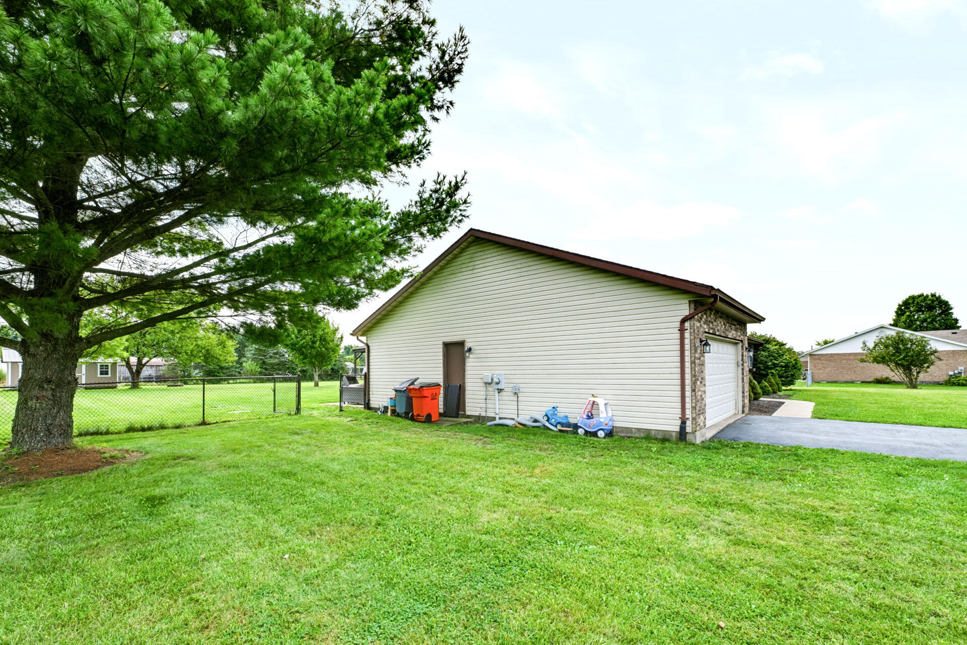 4268 Joshane, Springfield, Ohio 45502
