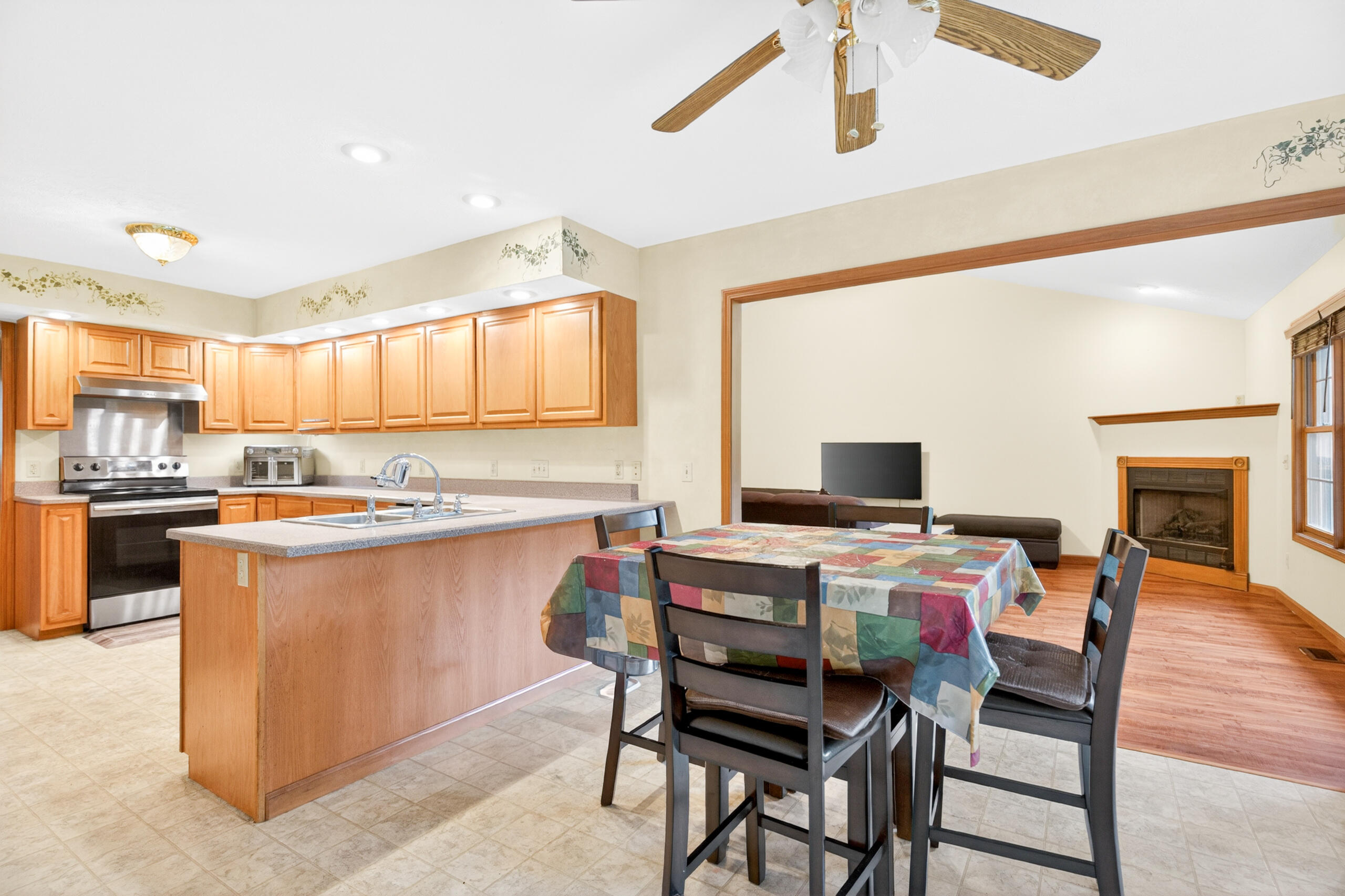 1185 Huron, Sidney, Ohio 45365