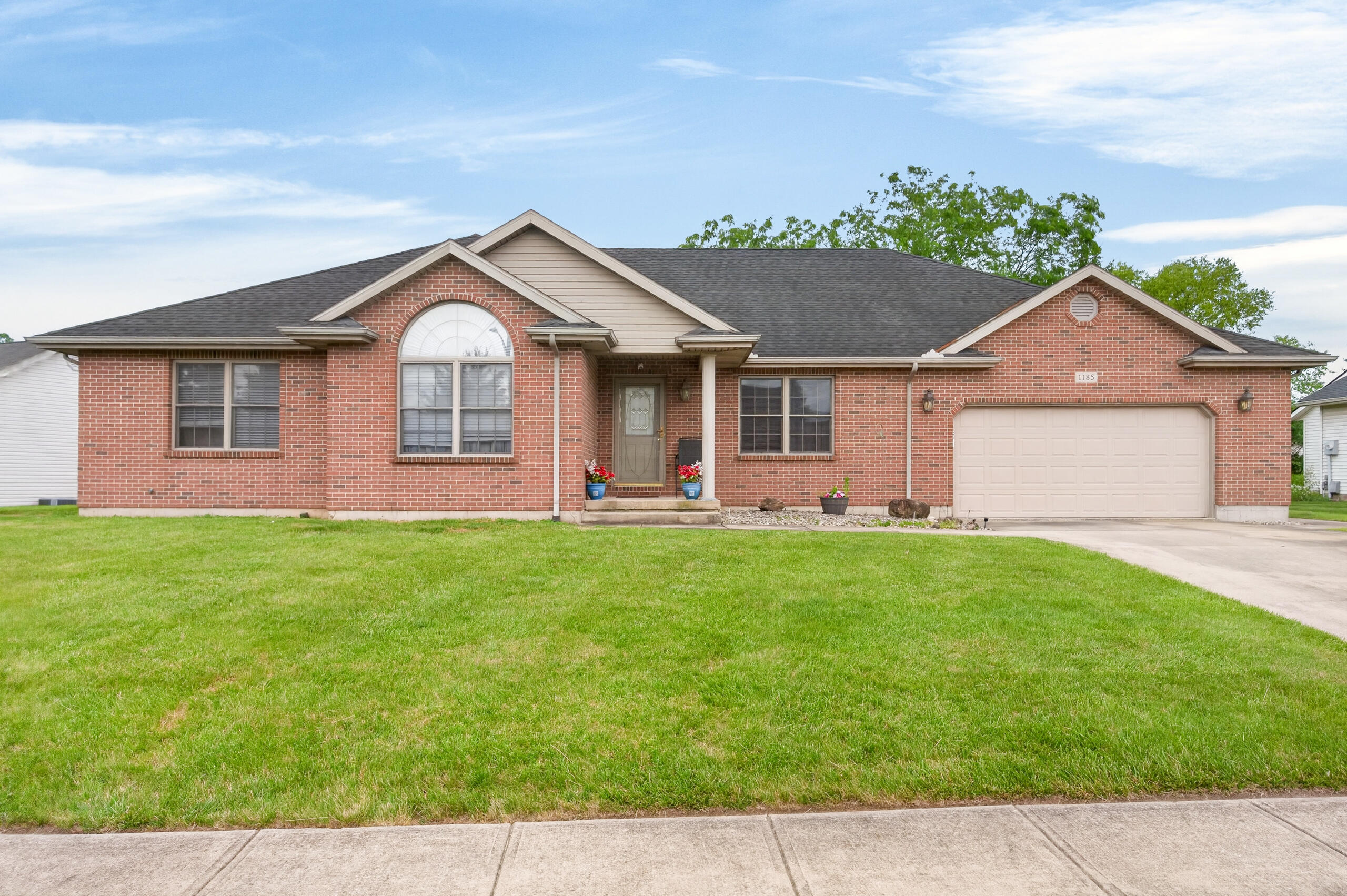 1185 Huron, Sidney, Ohio 45365