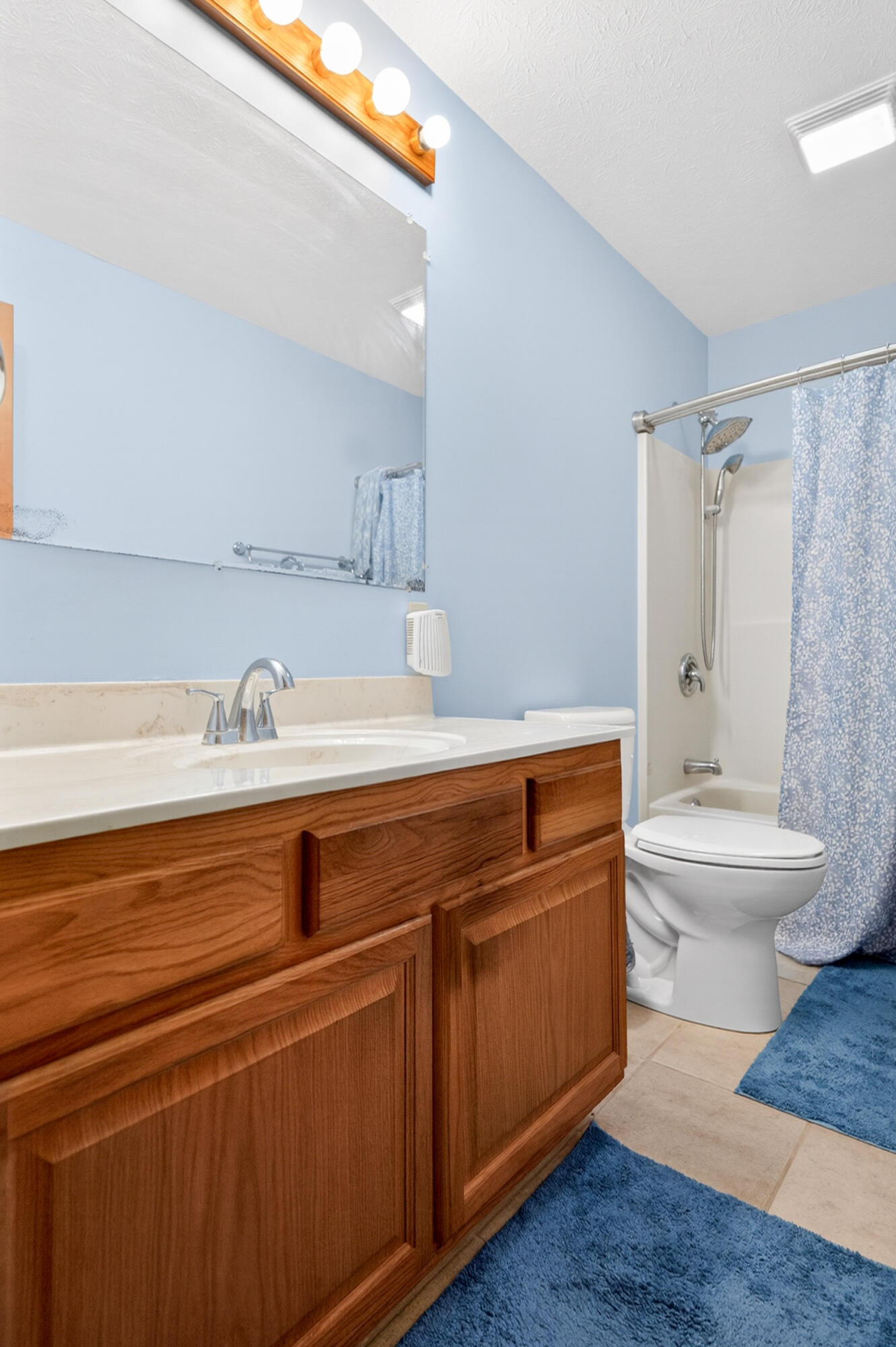 1185 Huron, Sidney, Ohio 45365