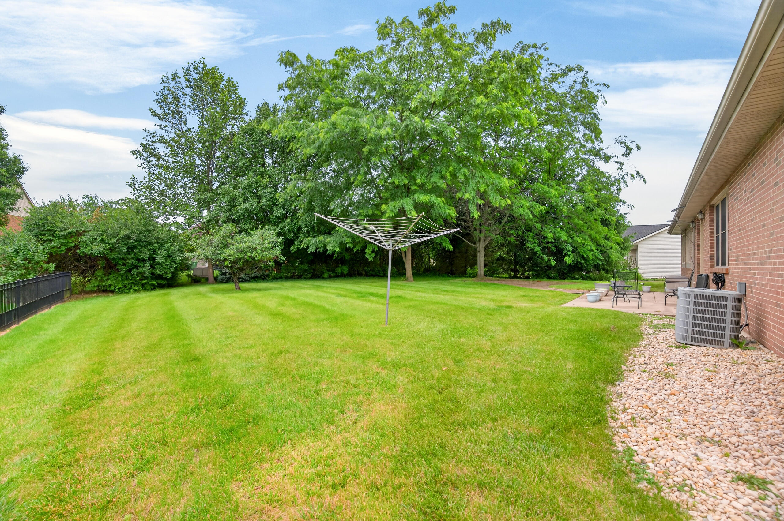1185 Huron, Sidney, Ohio 45365