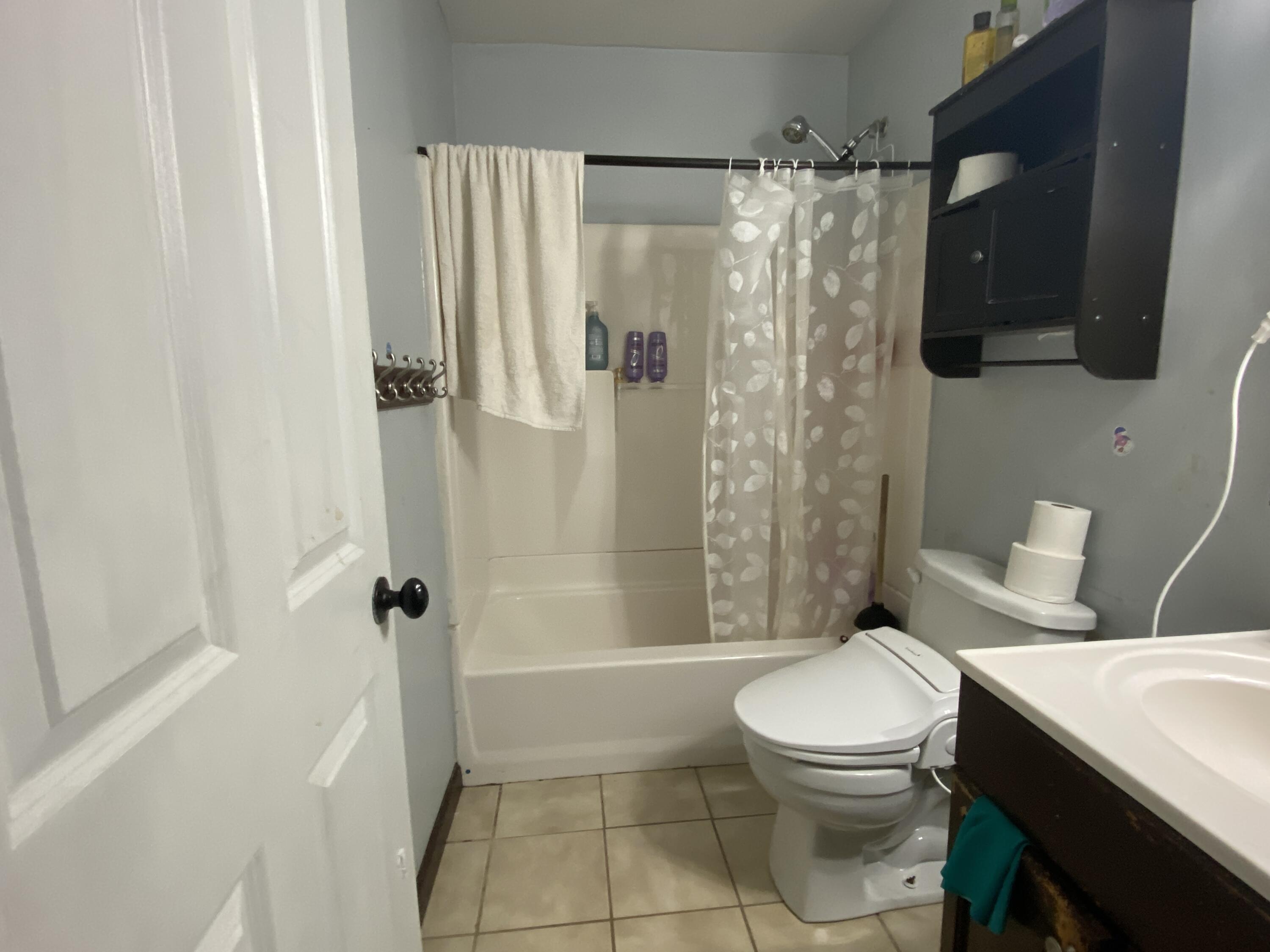 322 Glenwood, Piqua, Ohio 45356