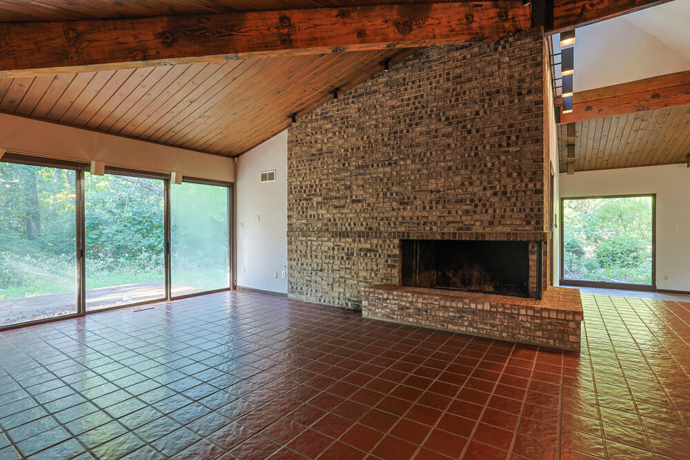 5445 Sherfield, Dayton, Ohio 45426