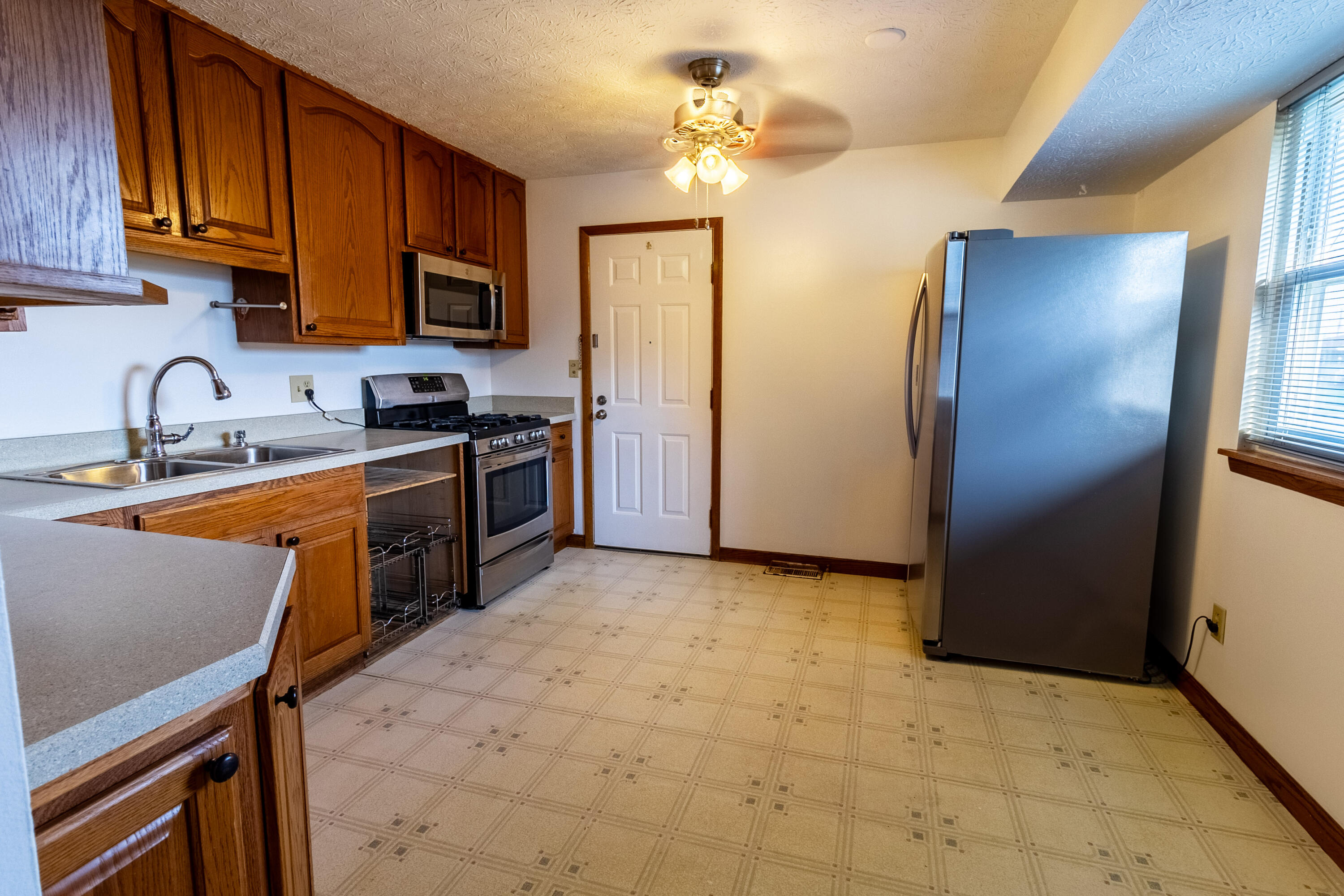 120 Ziegler, Columbus, Ohio 43207