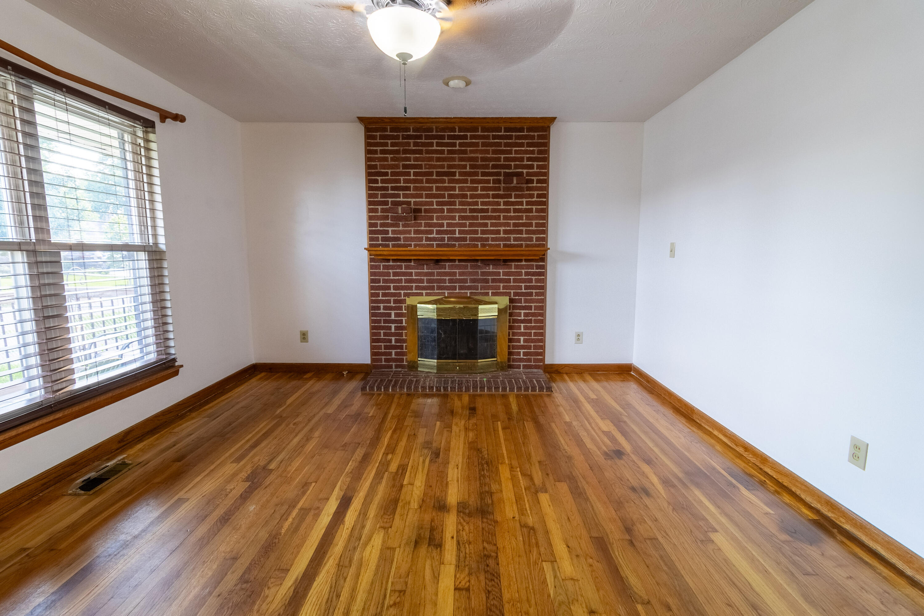 120 Ziegler, Columbus, Ohio 43207
