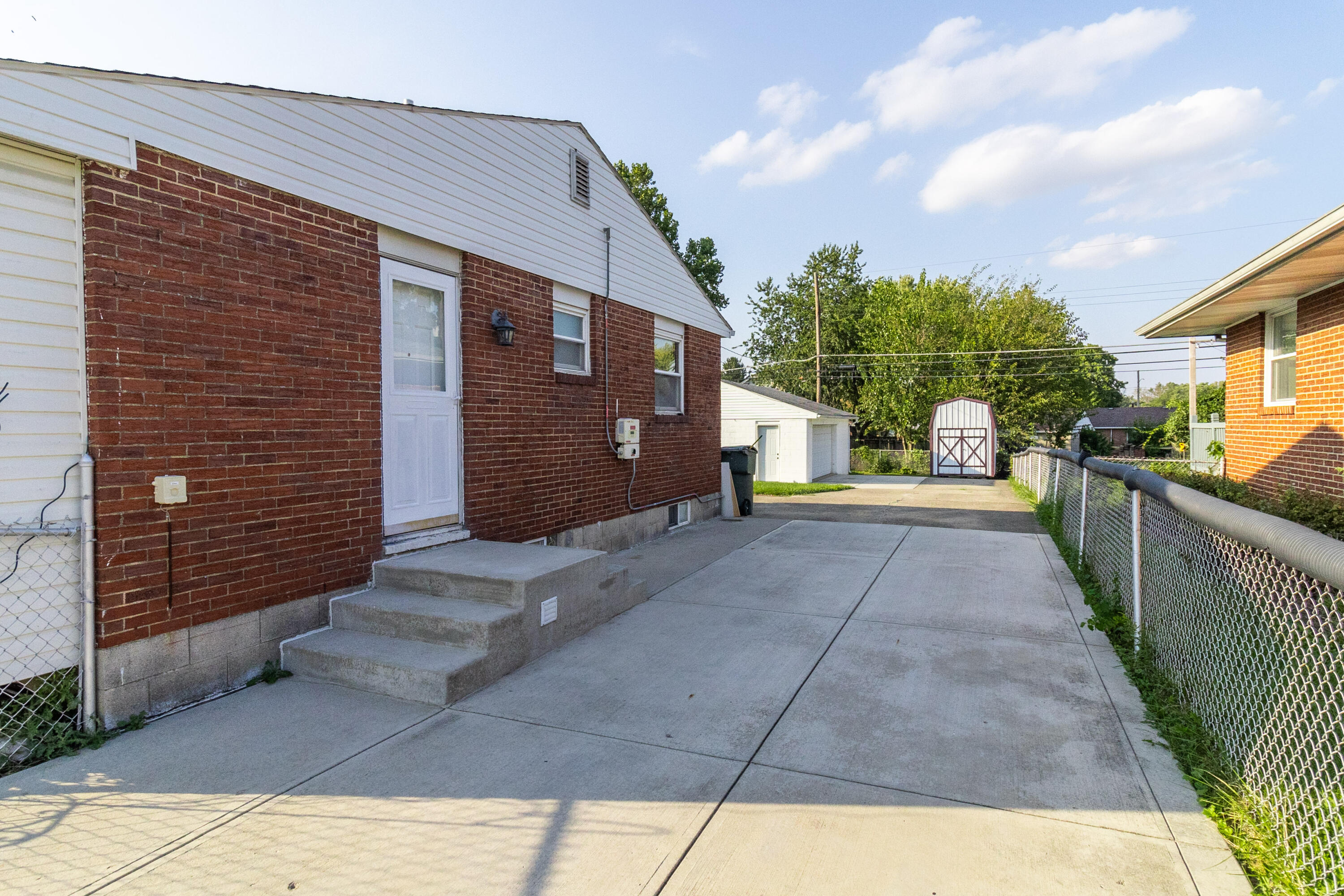 120 Ziegler, Columbus, Ohio 43207