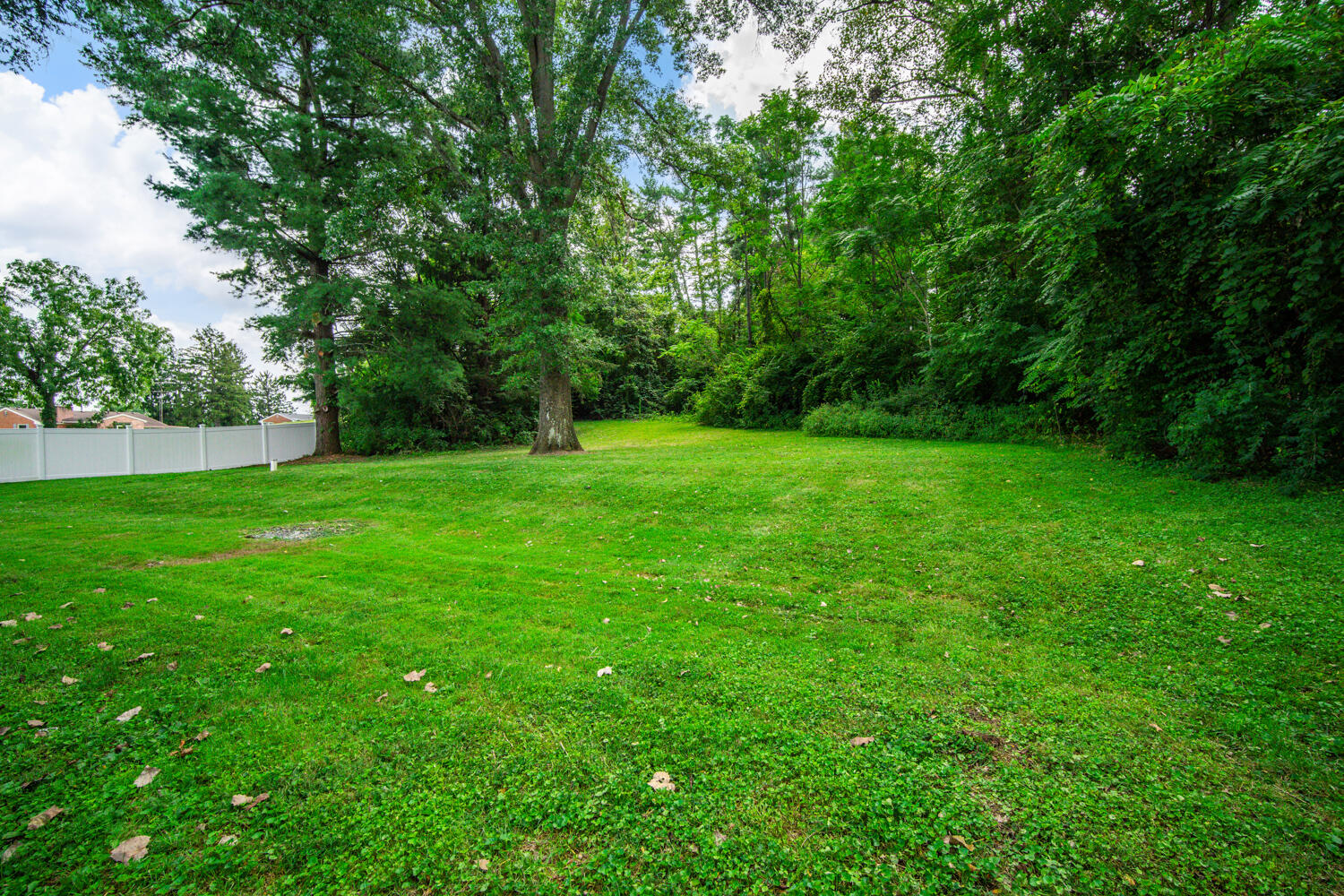 2743 Ironwood, Springfield, Ohio 45505