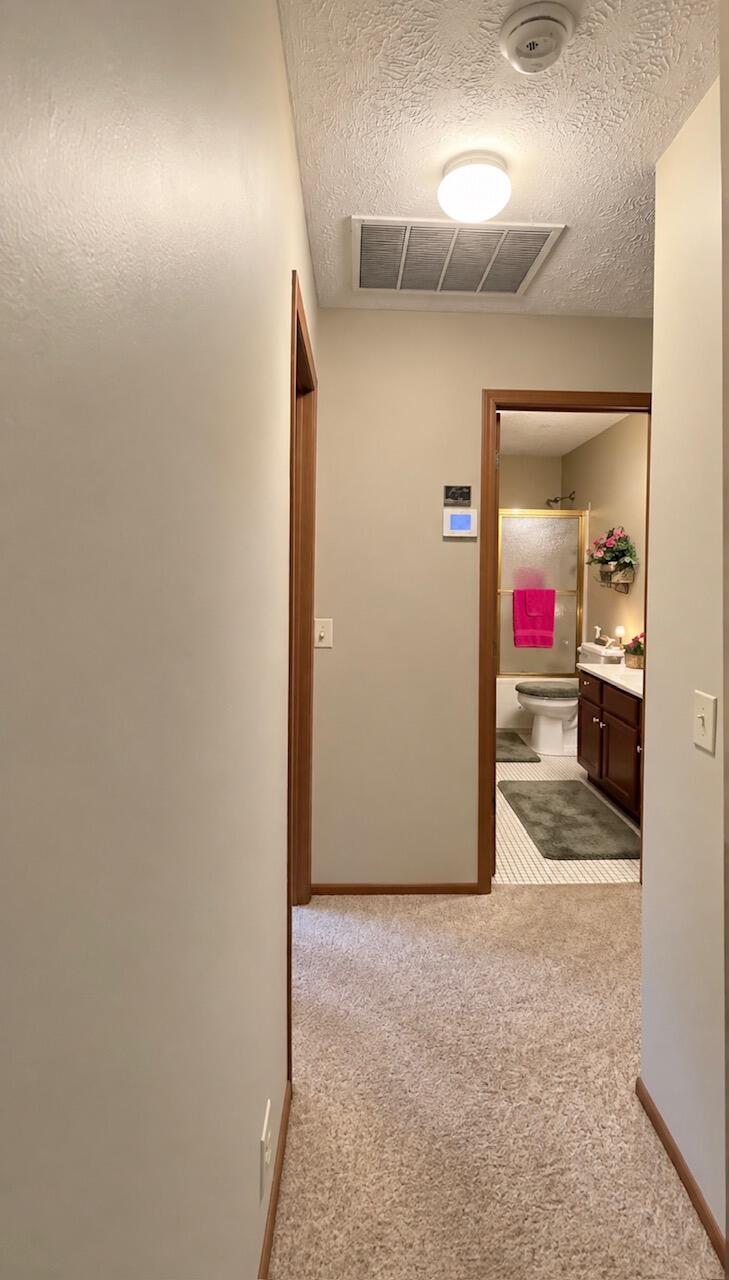 3060 Brixton, Springfield, Ohio 45503