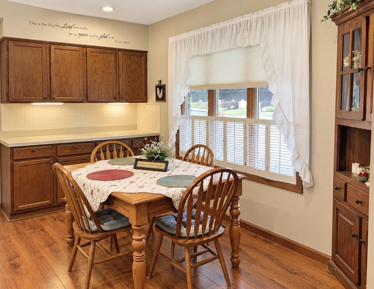 3060 Brixton, Springfield, Ohio 45503