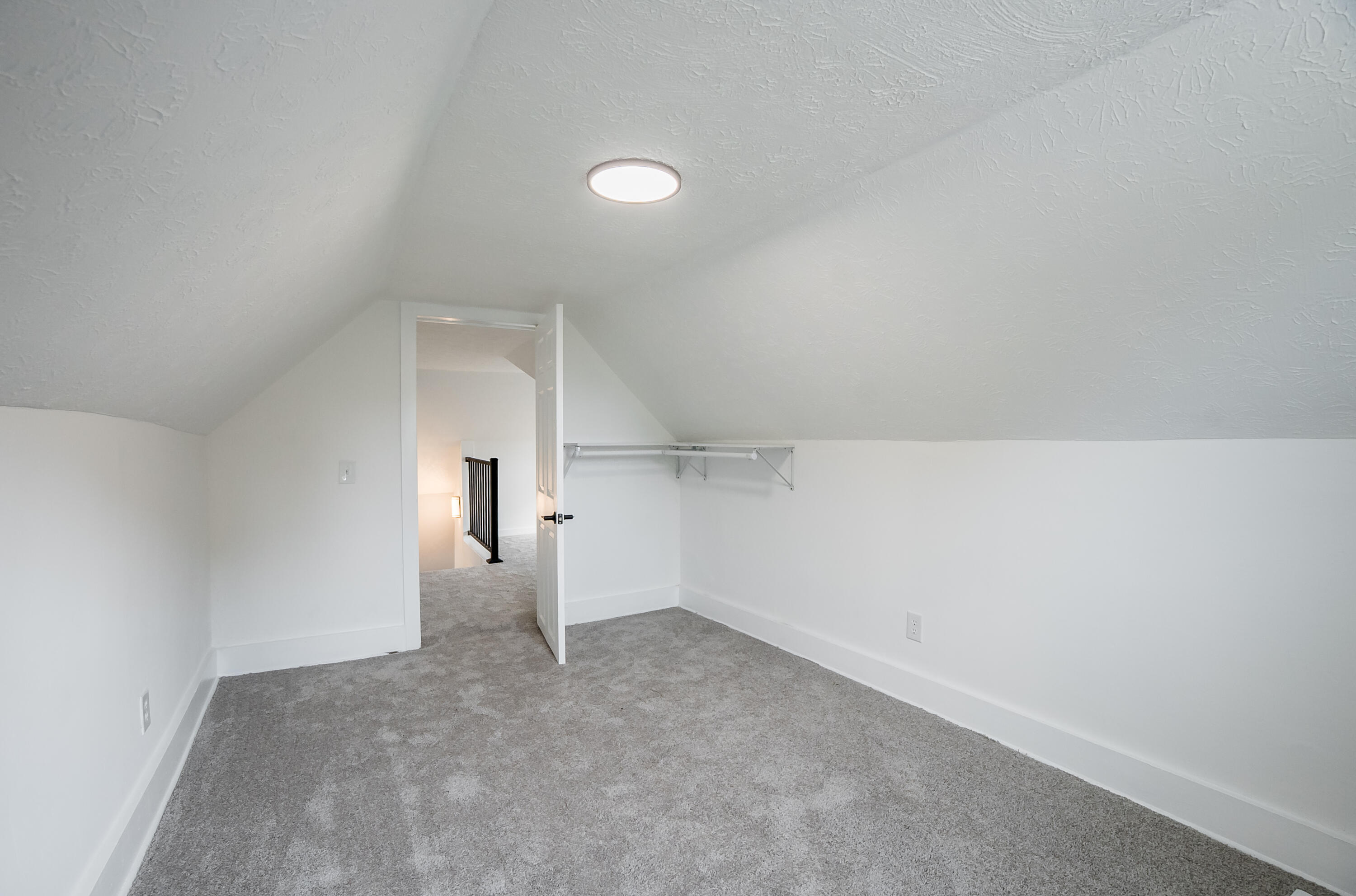 142 James, Bradford, Ohio 45308