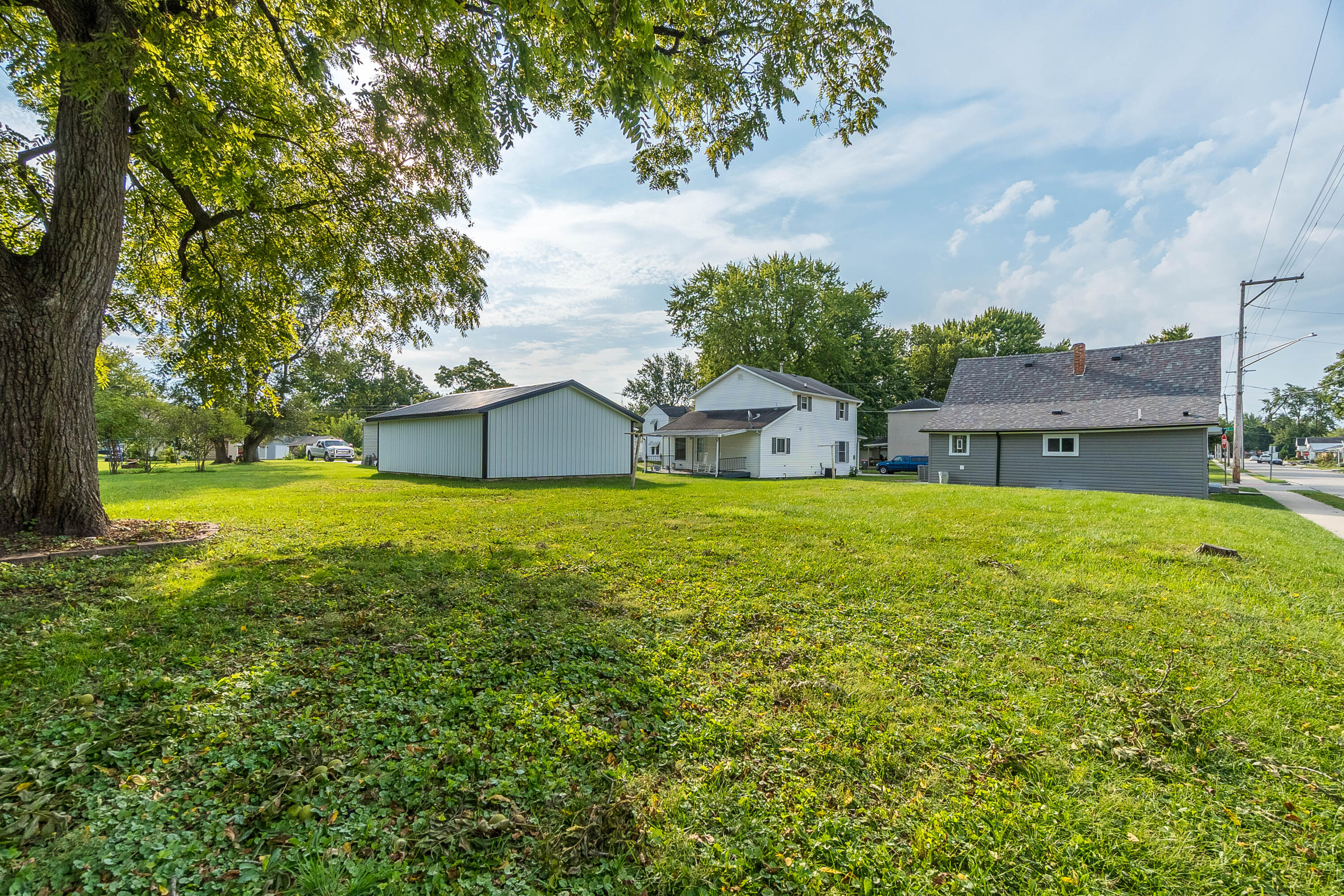 142 James, Bradford, Ohio 45308