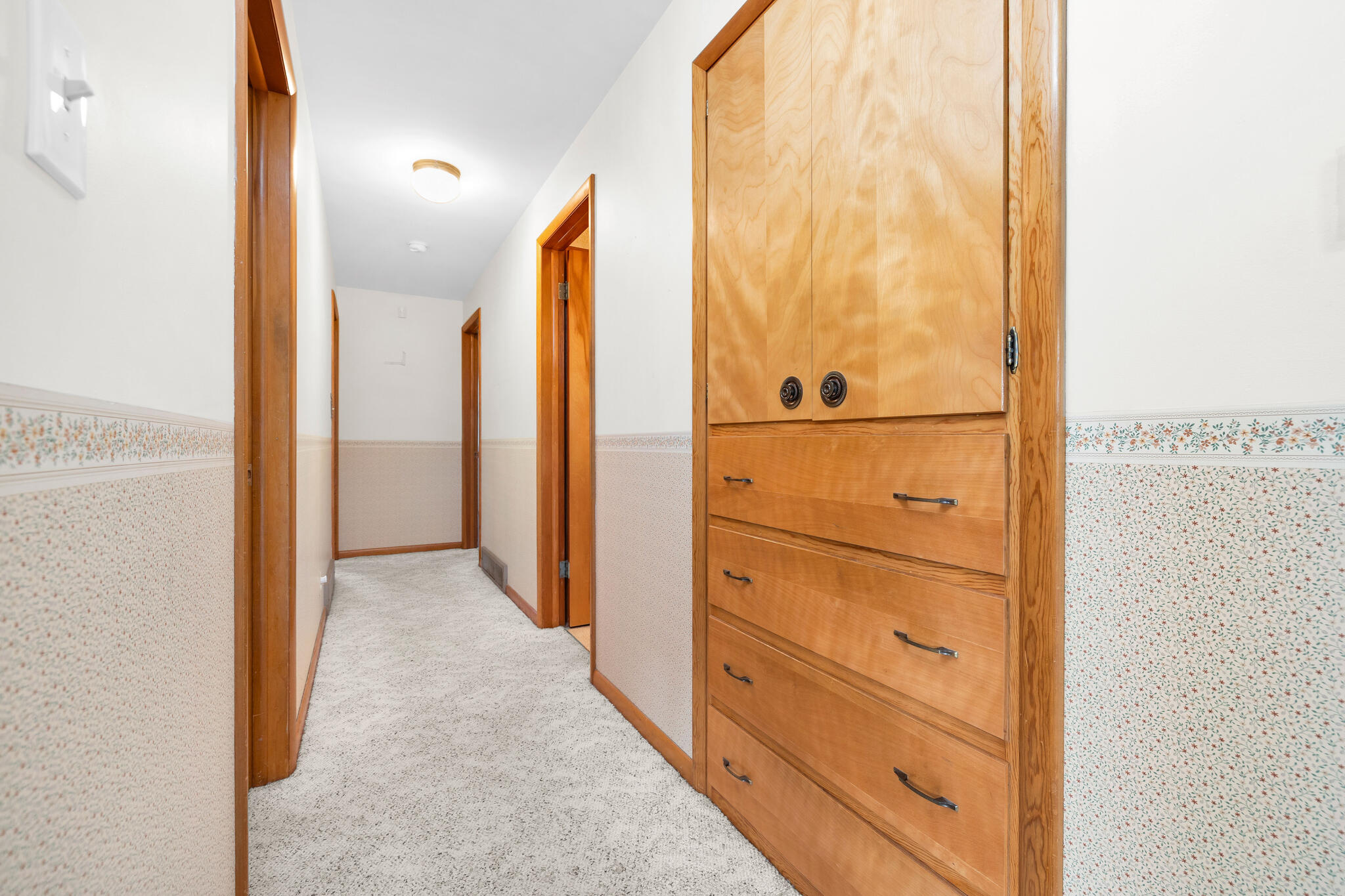 250 Geneva, Dunkirk, Ohio 45836