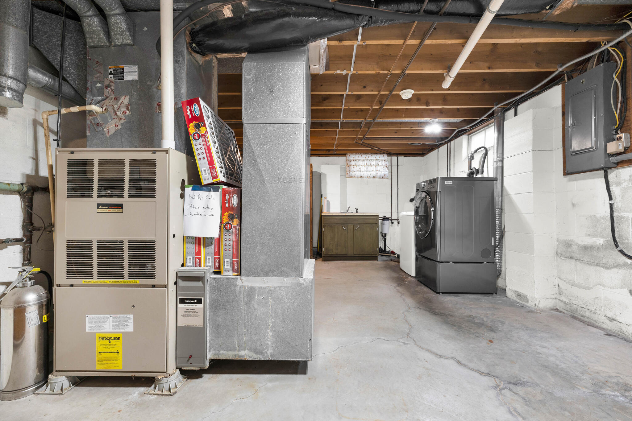 250 Geneva, Dunkirk, Ohio 45836