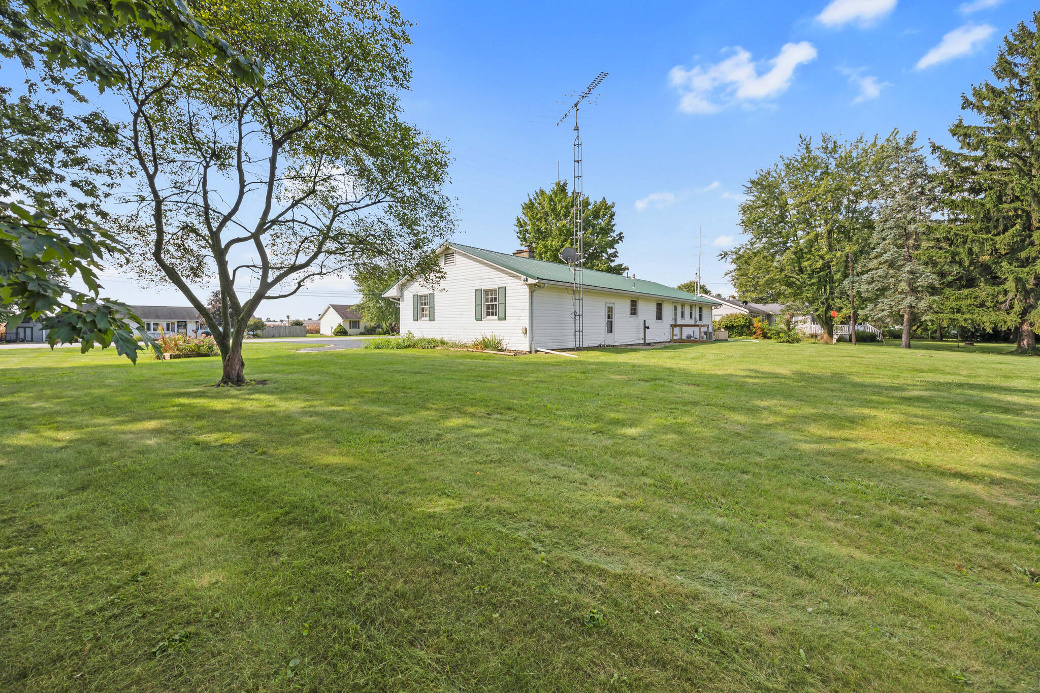250 Geneva, Dunkirk, Ohio 45836