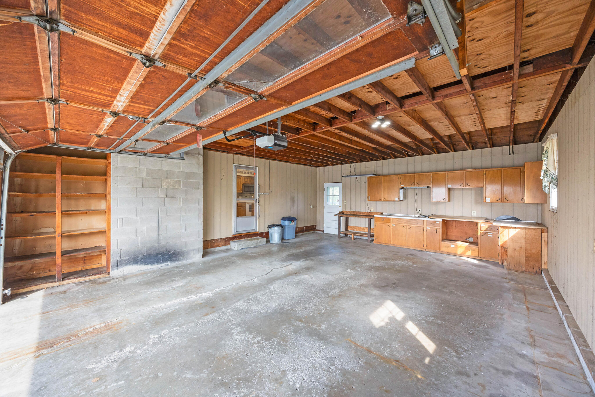 250 Geneva, Dunkirk, Ohio 45836