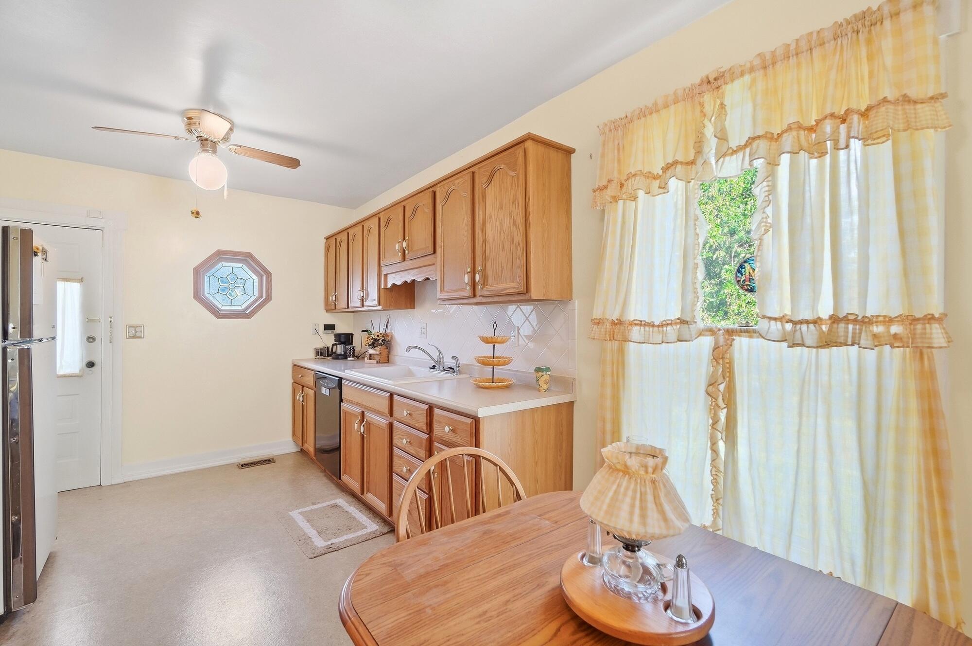 5377 Westbrook, Clayton, Ohio 45315