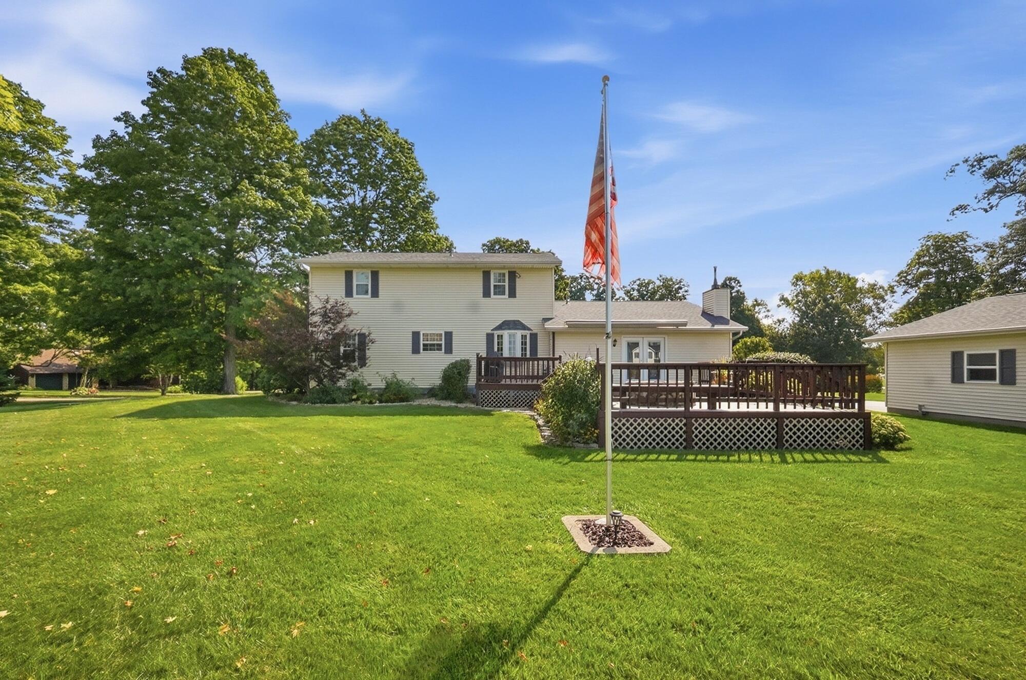 1667 Bending Tree, New Carlisle, Ohio 45344