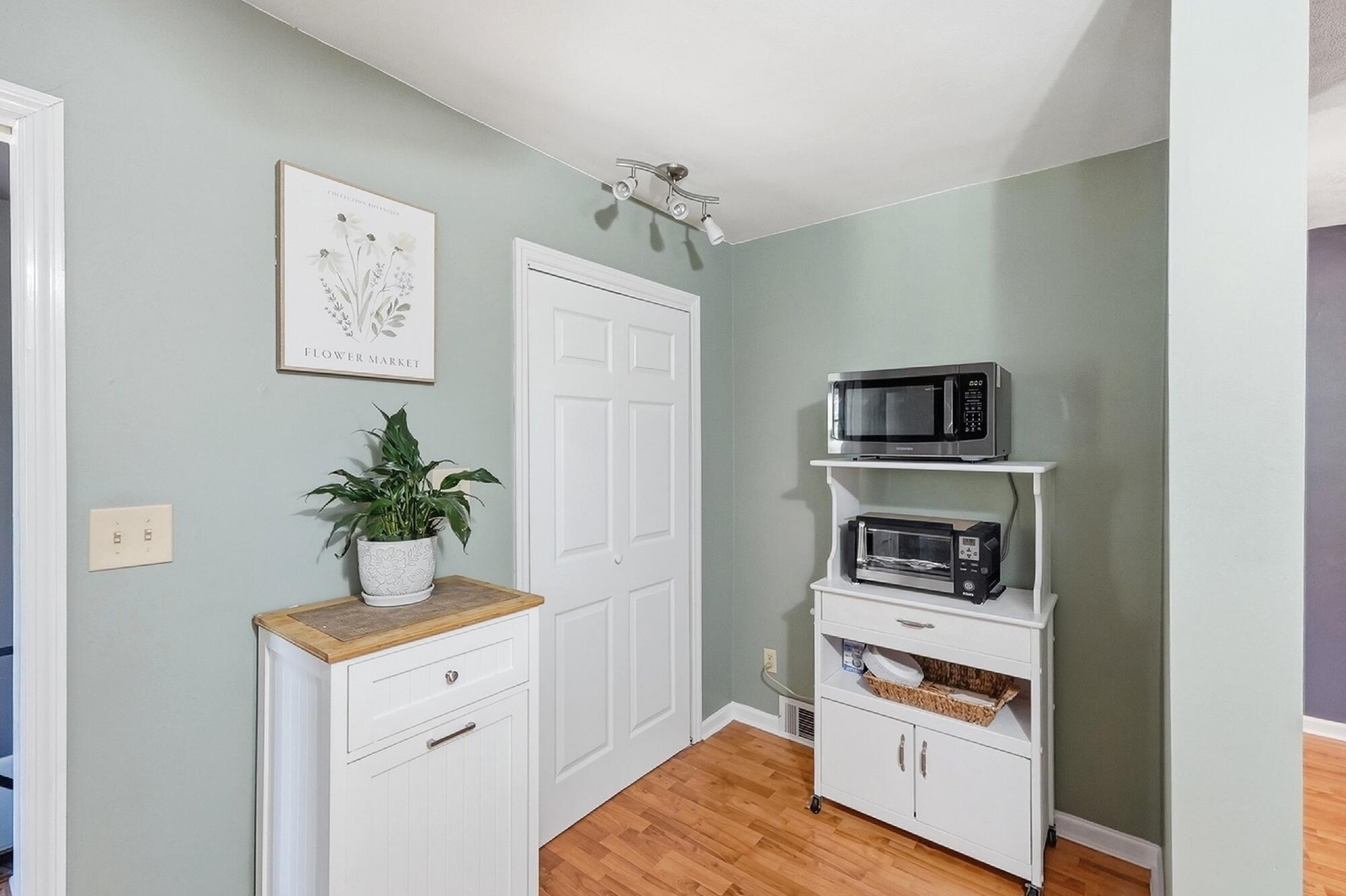 186 Meadow, Springfield, Ohio 45505