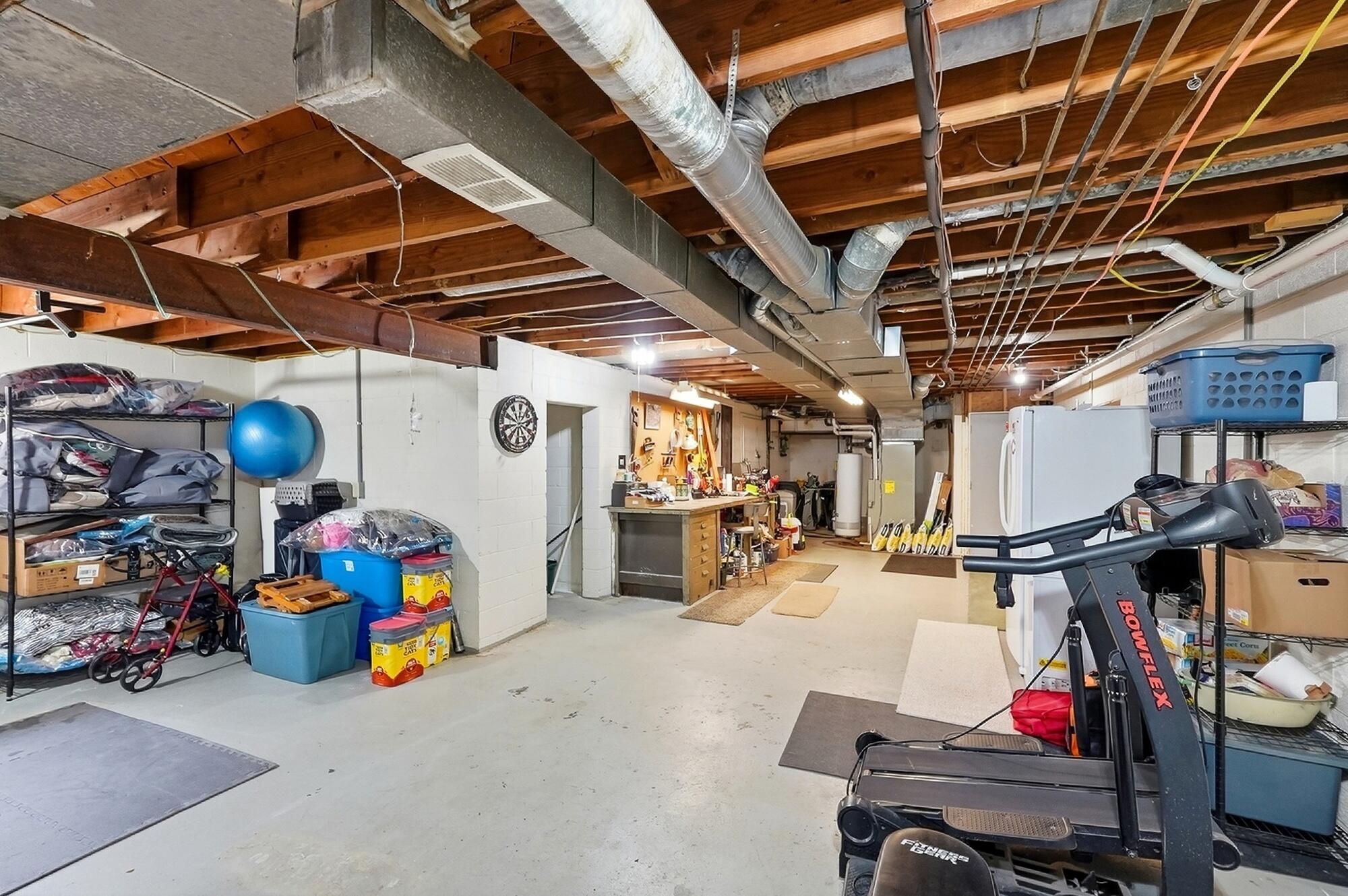 186 Meadow, Springfield, Ohio 45505