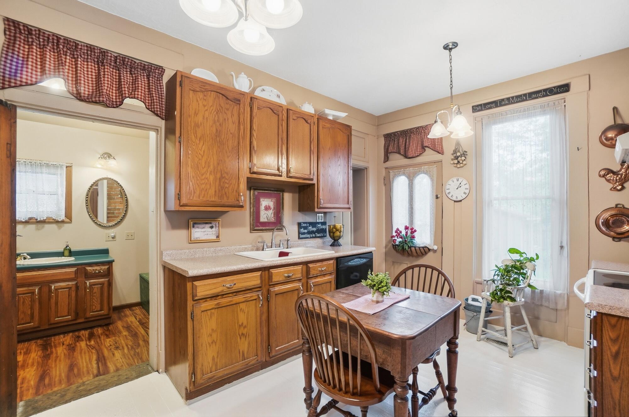 329 Plum, Springfield, Ohio 45506