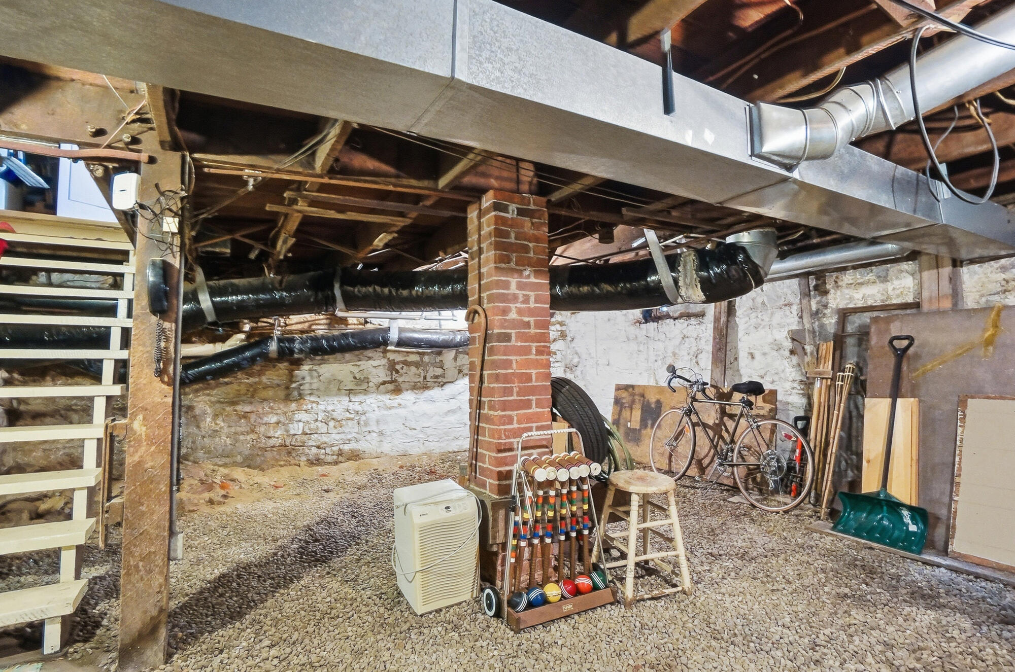 329 Plum, Springfield, Ohio 45506