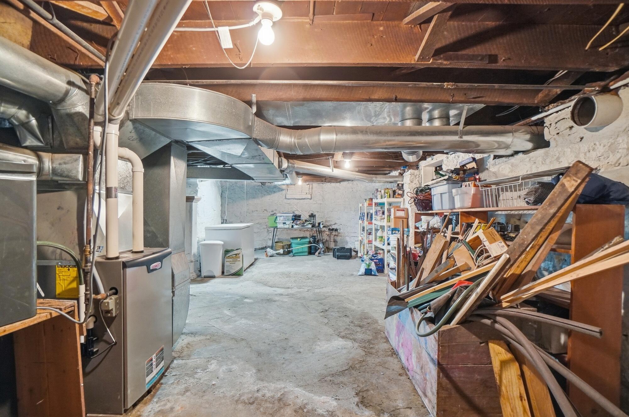 329 Plum, Springfield, Ohio 45506