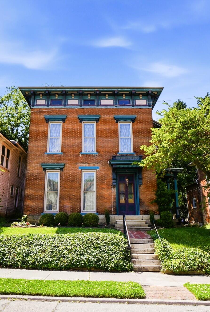 329 Plum, Springfield, Ohio 45506