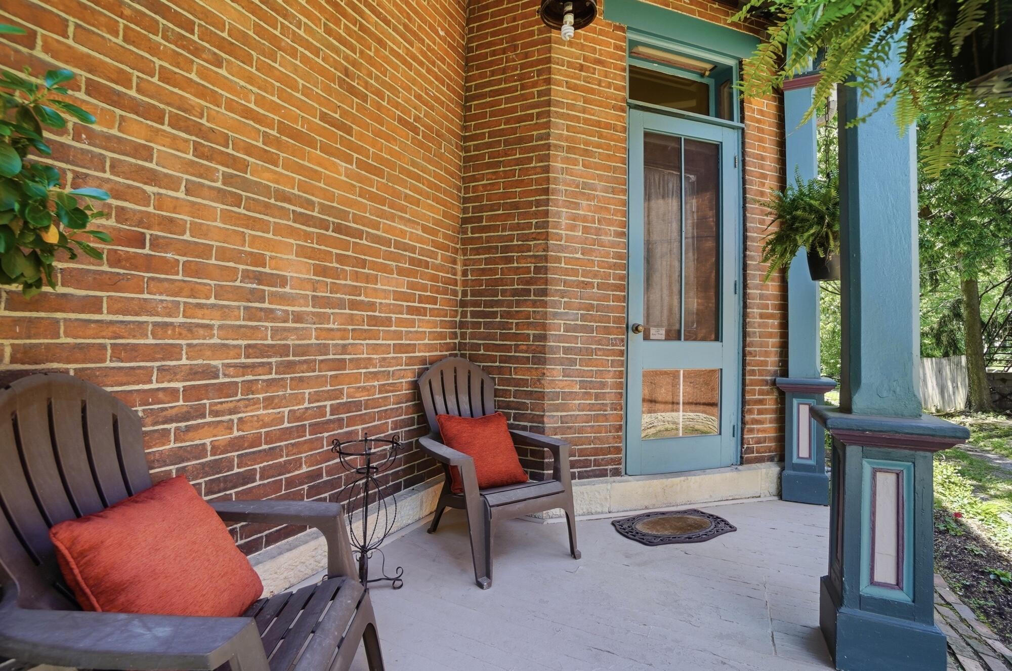 329 Plum, Springfield, Ohio 45506