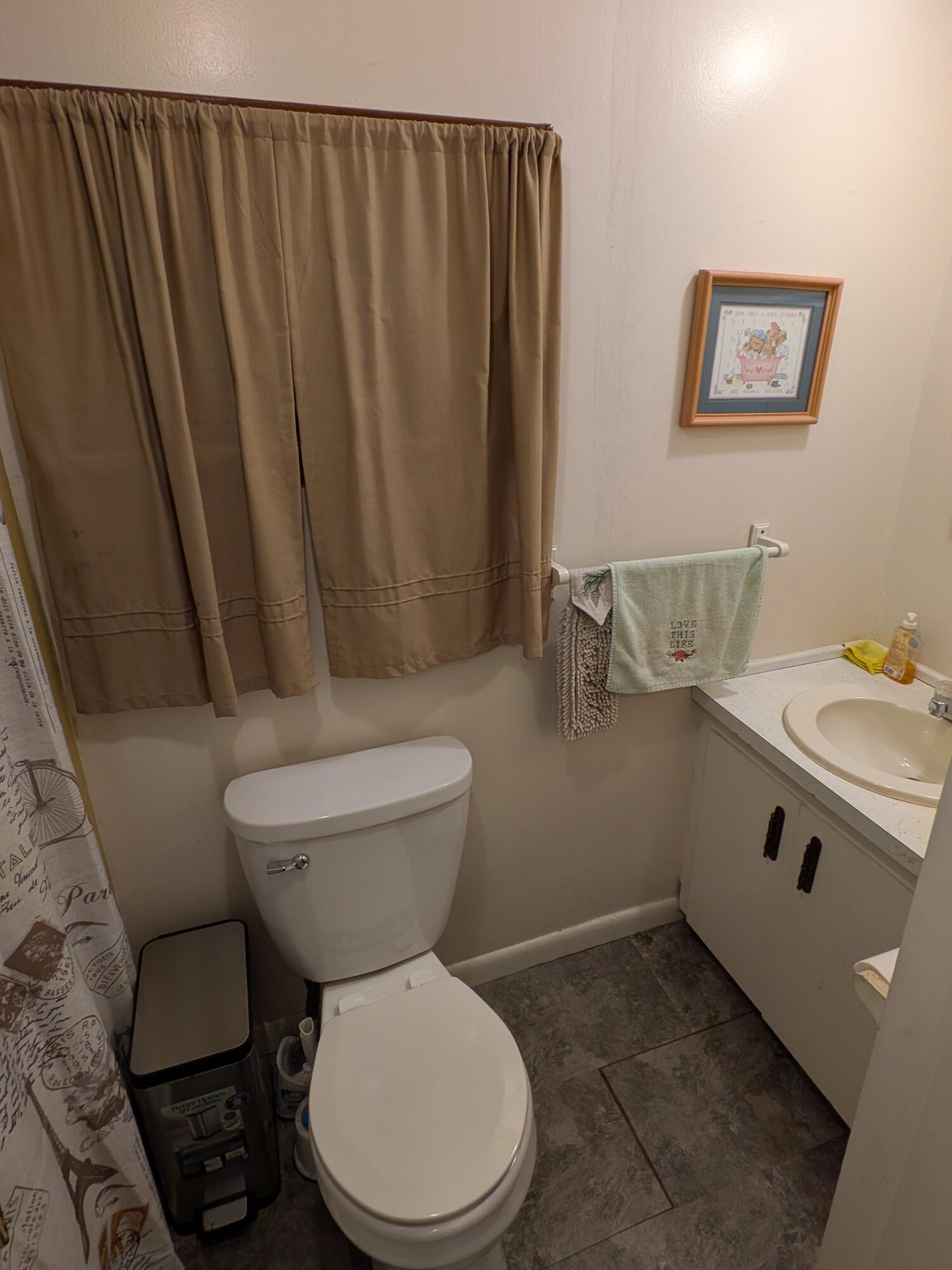 115 Ashland, Wapakoneta, Ohio 45895