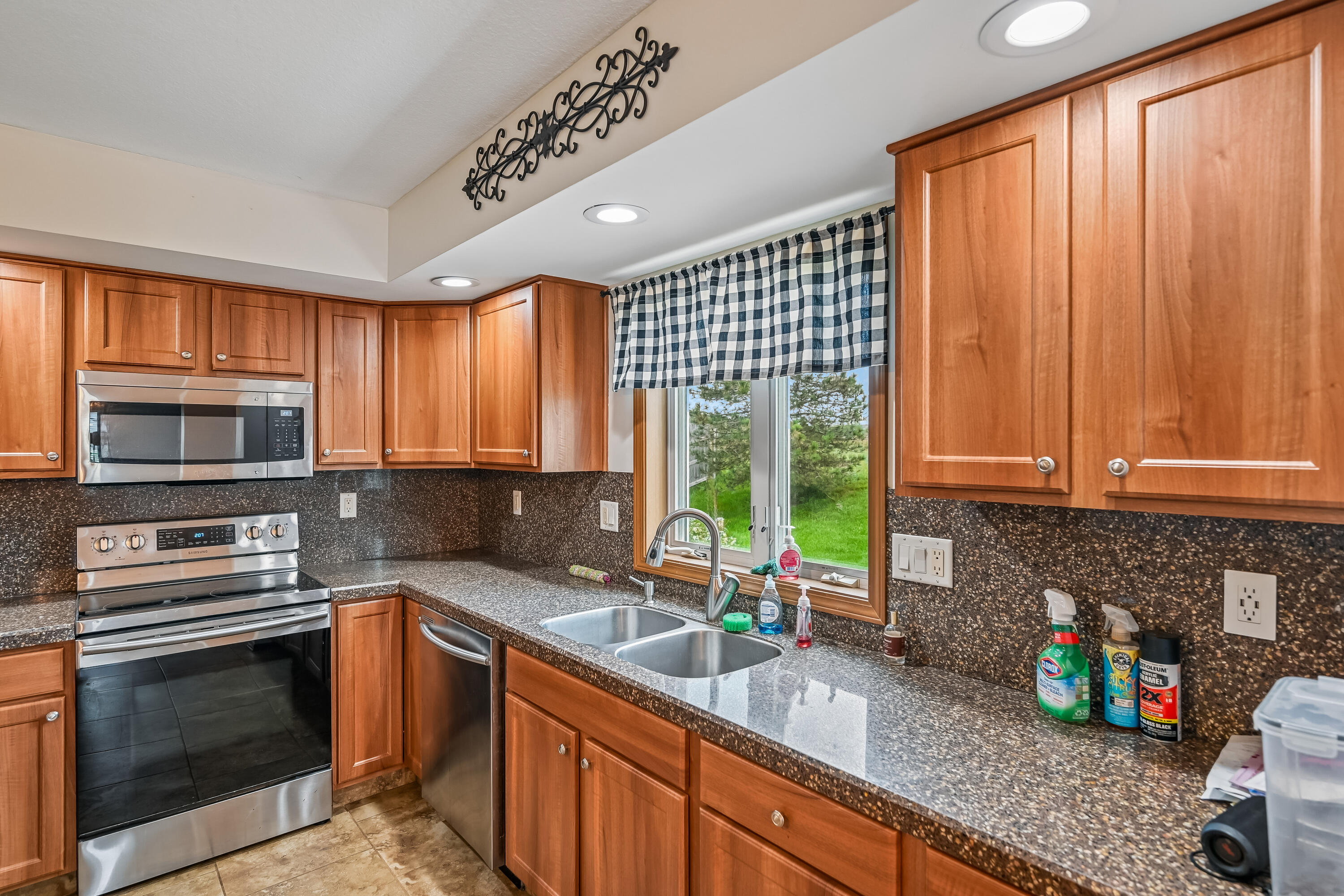 800 Mckees Mill, New Carlisle, Ohio 45344