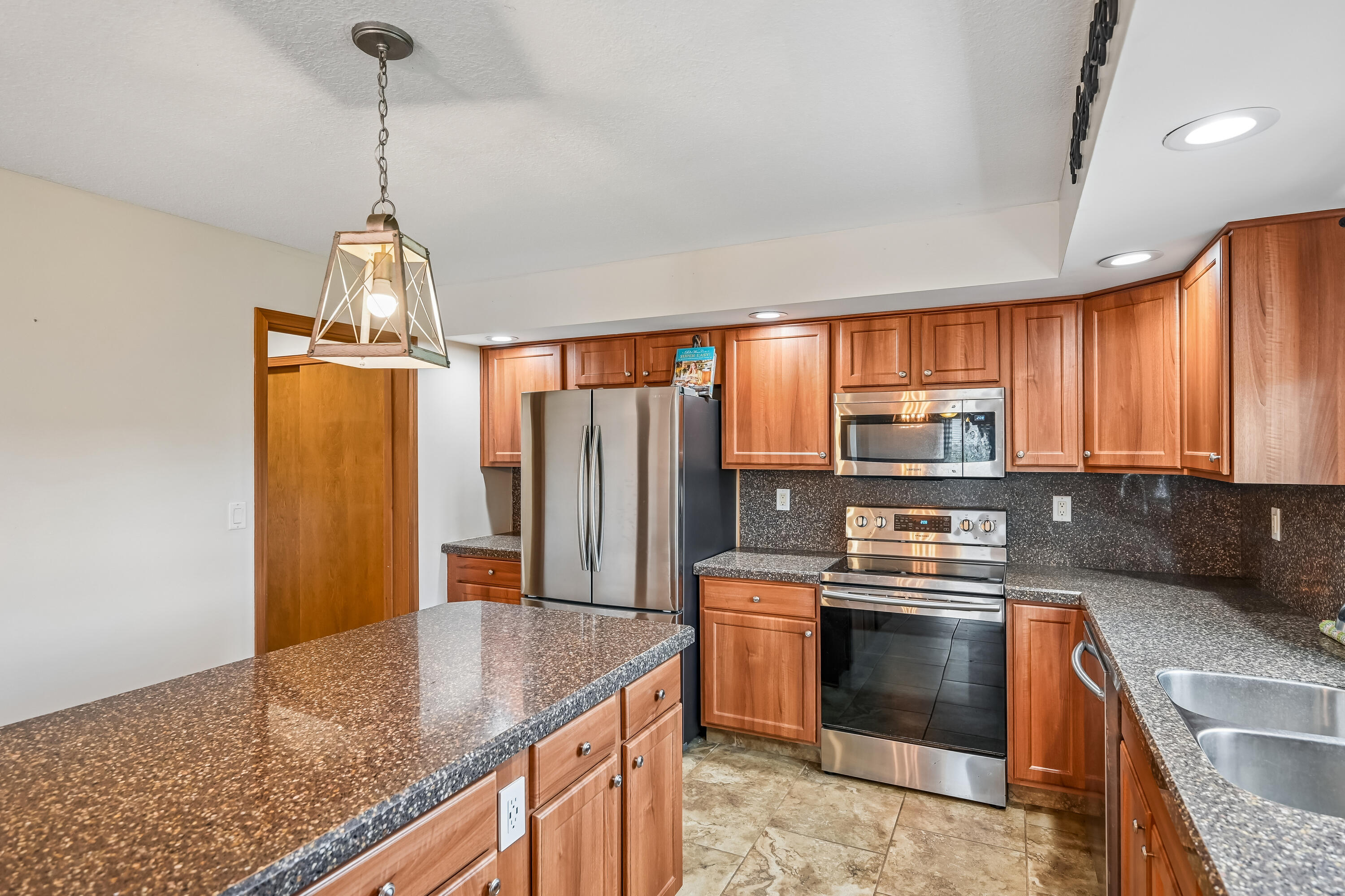 800 Mckees Mill, New Carlisle, Ohio 45344