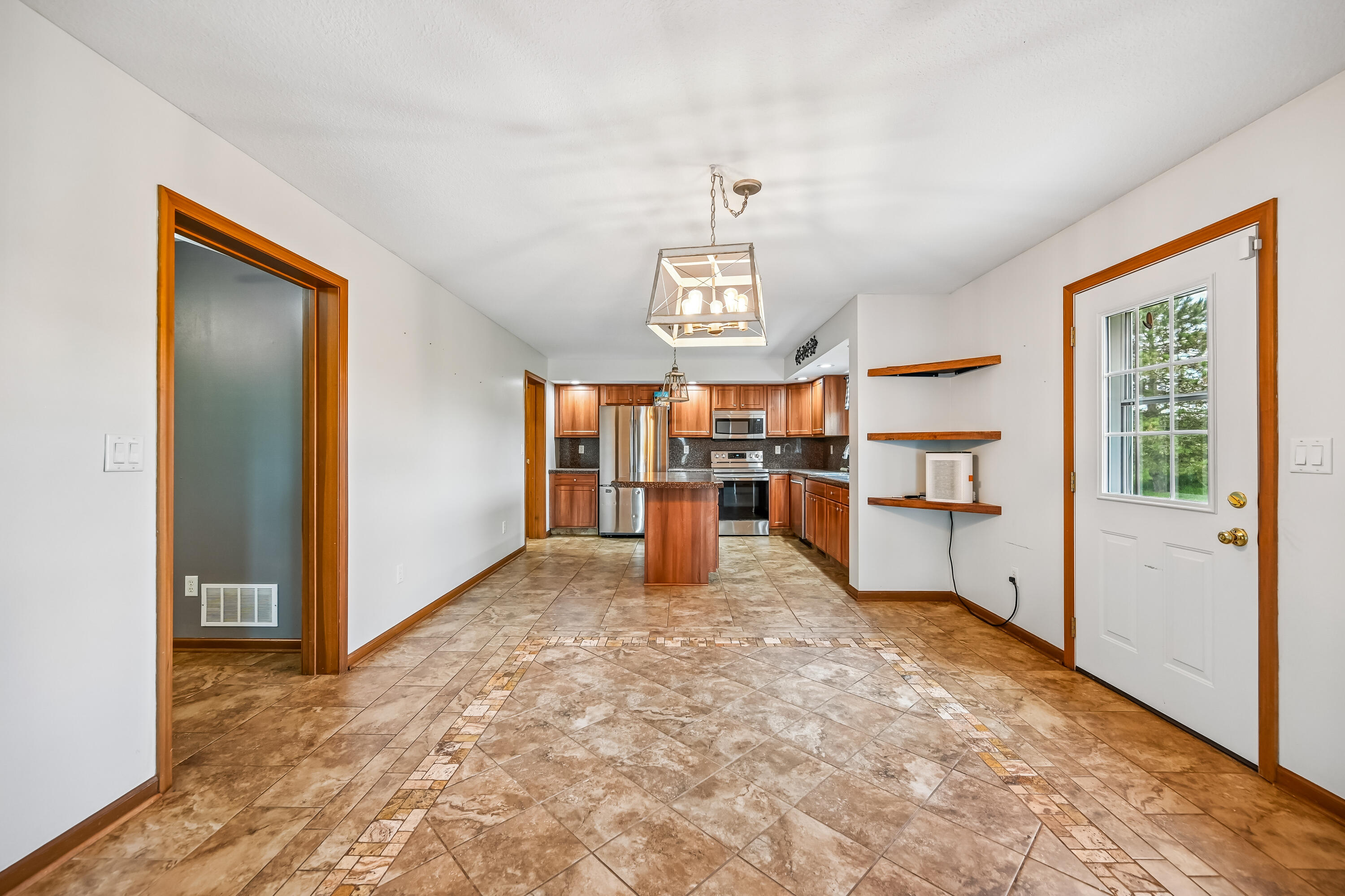 800 Mckees Mill, New Carlisle, Ohio 45344