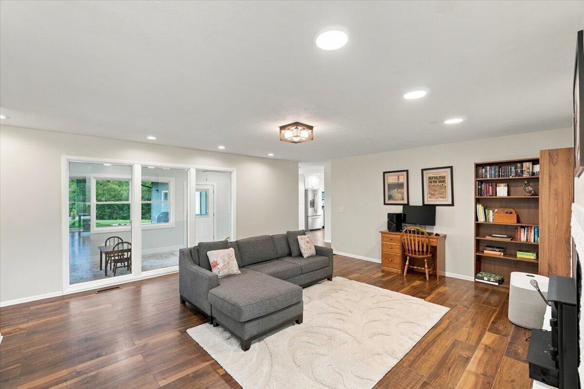 11681 State Route 736, Marysville, Ohio 43040