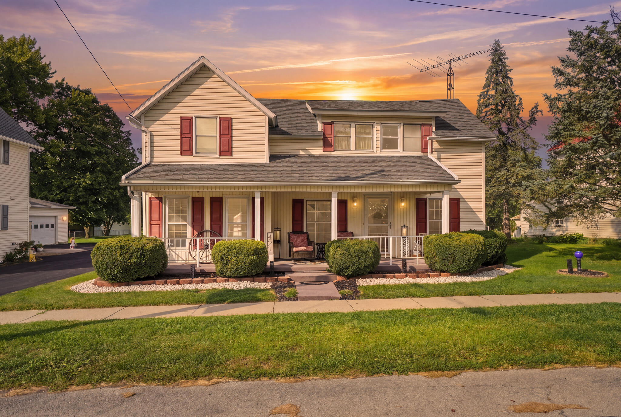 471 Center, West Mansfield, Ohio 43358