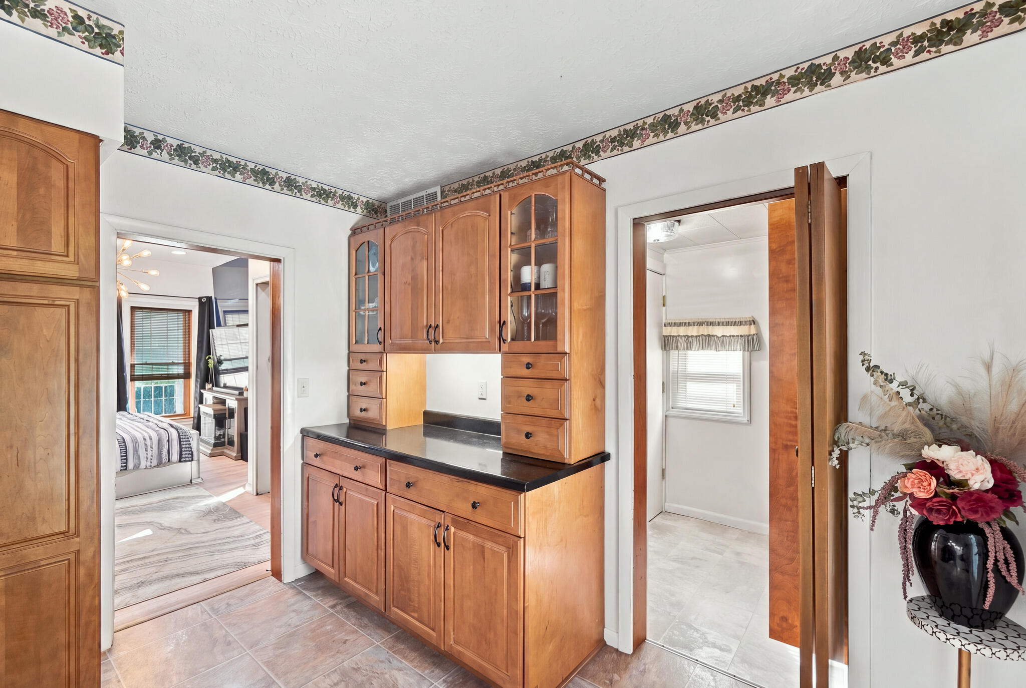 471 Center, West Mansfield, Ohio 43358