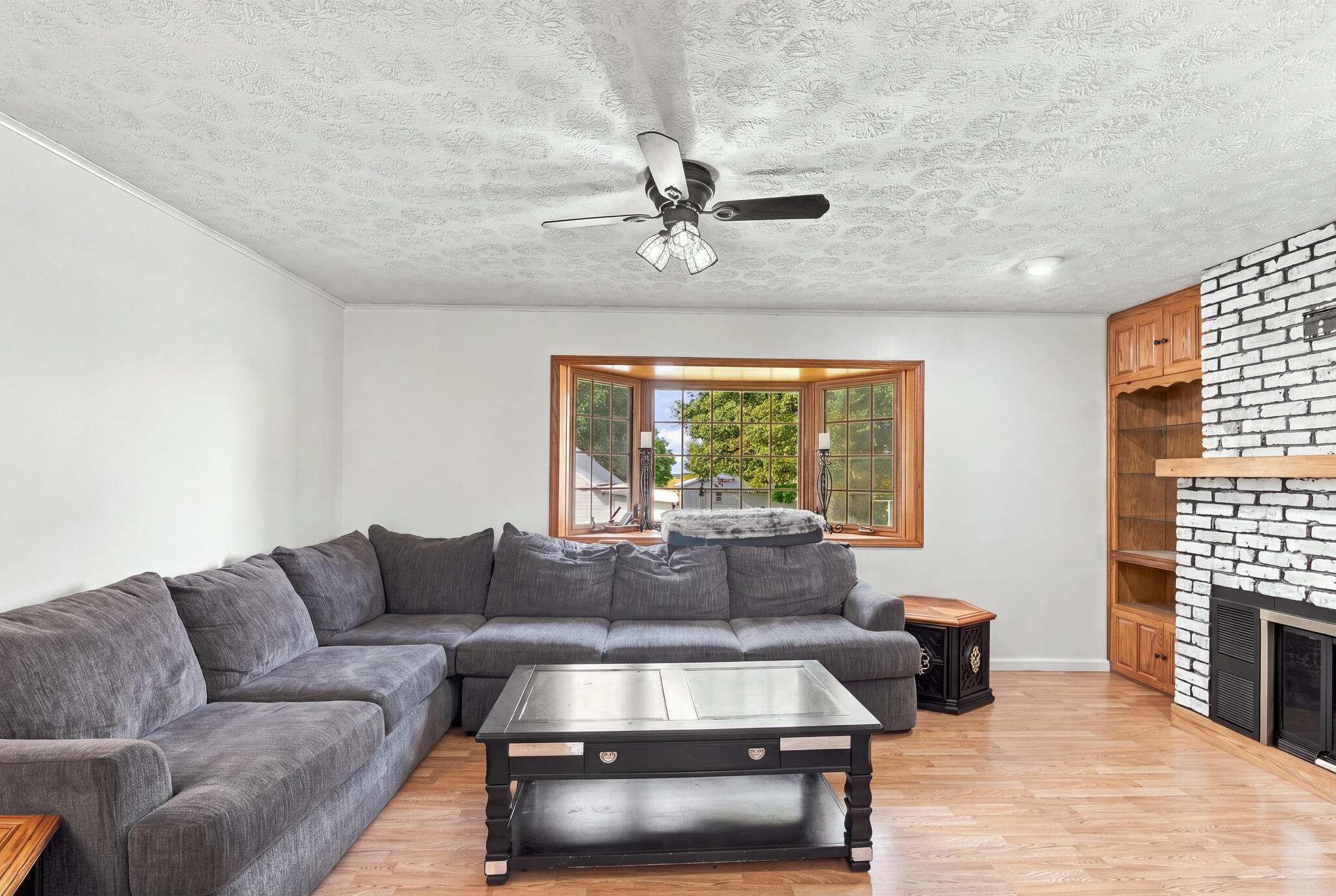 471 Center, West Mansfield, Ohio 43358