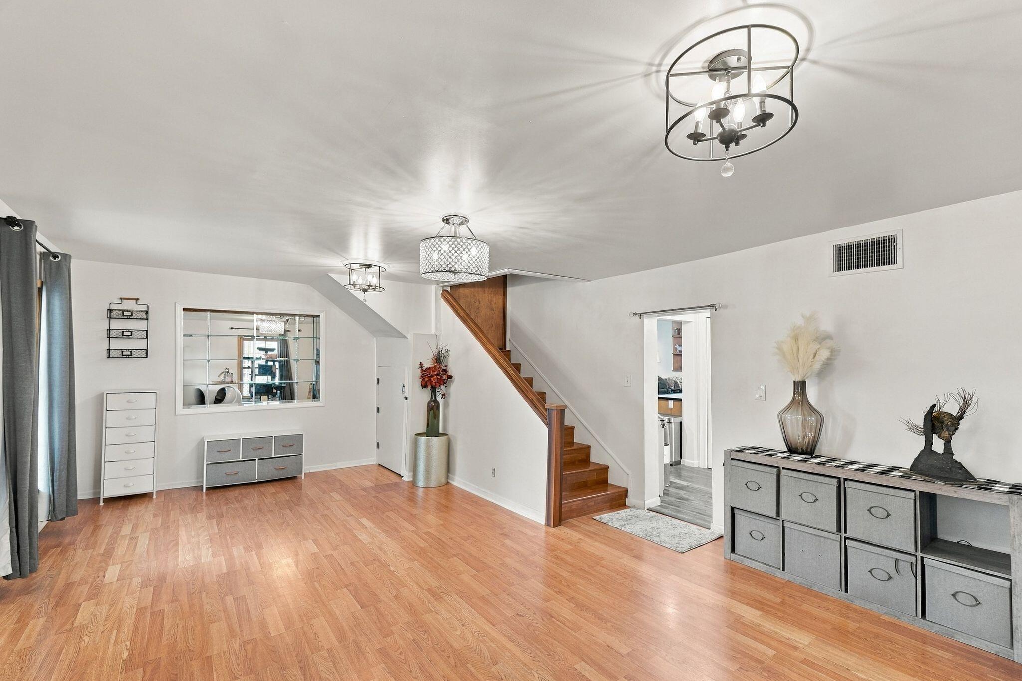 471 Center, West Mansfield, Ohio 43358