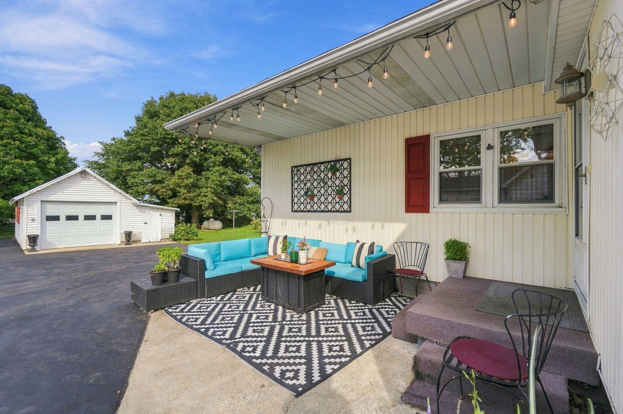 471 Center, West Mansfield, Ohio 43358