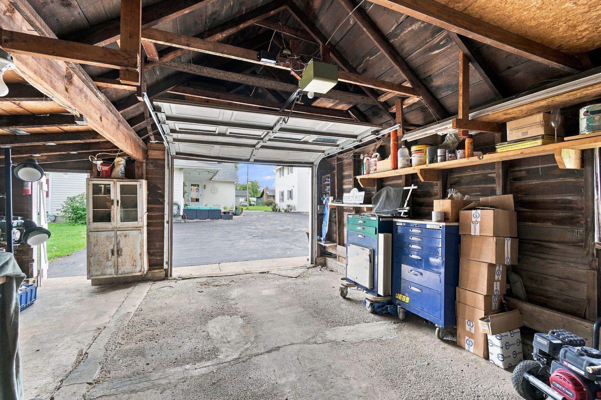 471 Center, West Mansfield, Ohio 43358